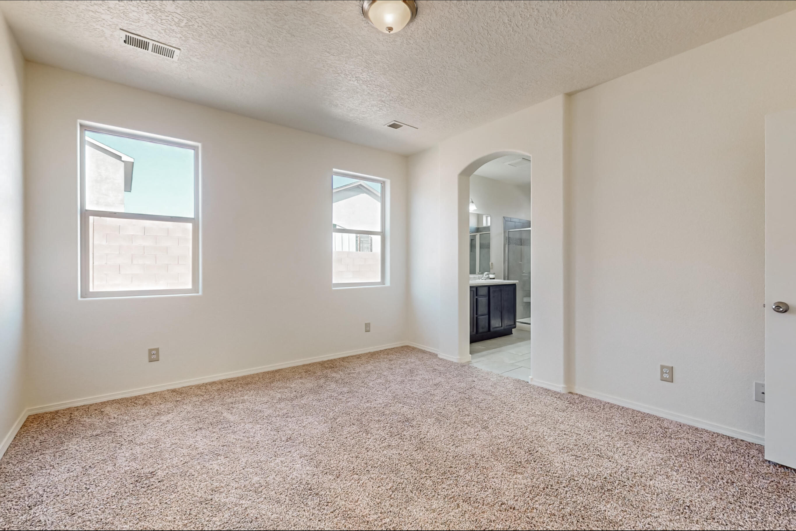 10827 Walnut Canyon Road SW