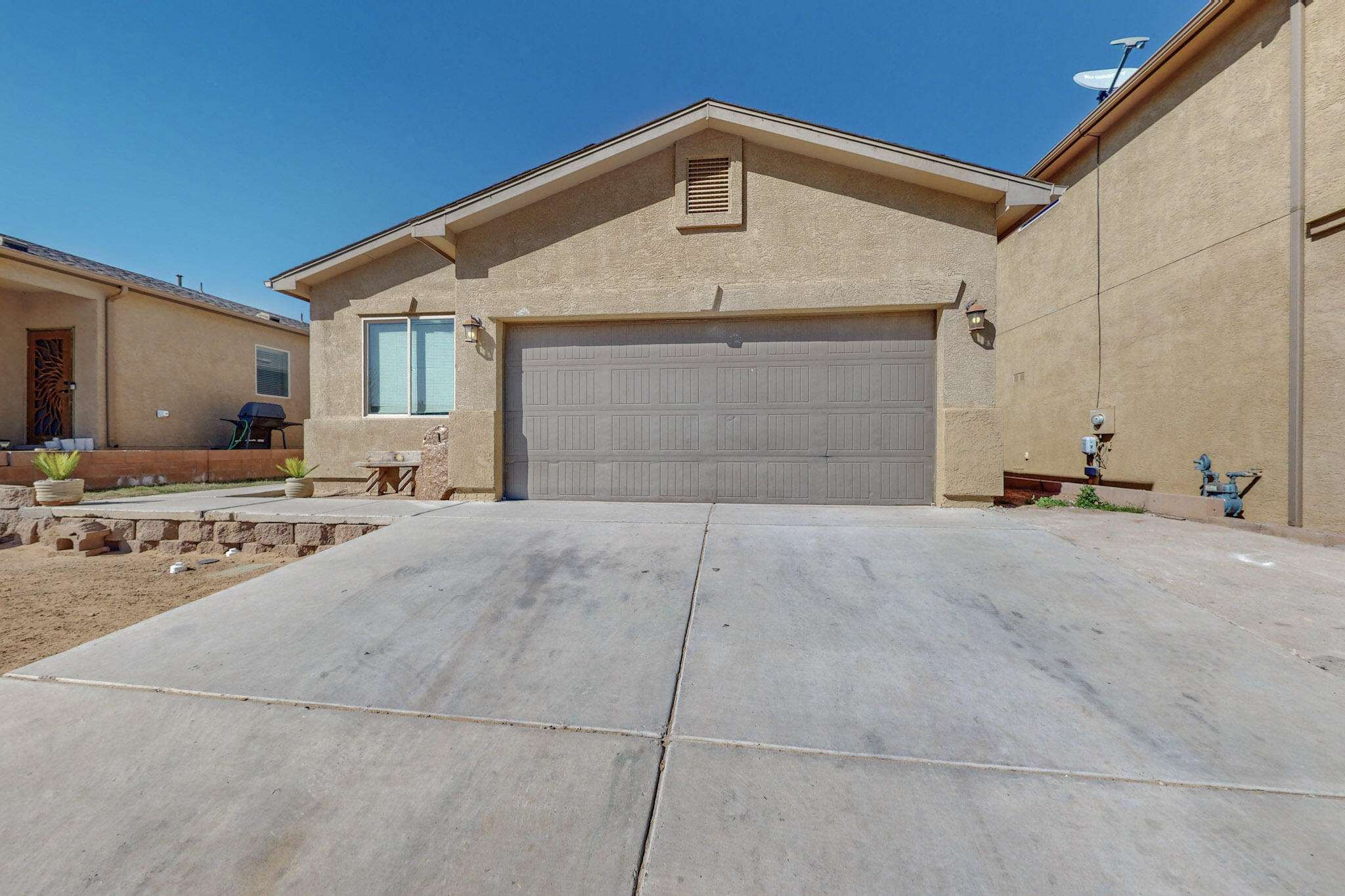 10827 Walnut Canyon Road SW