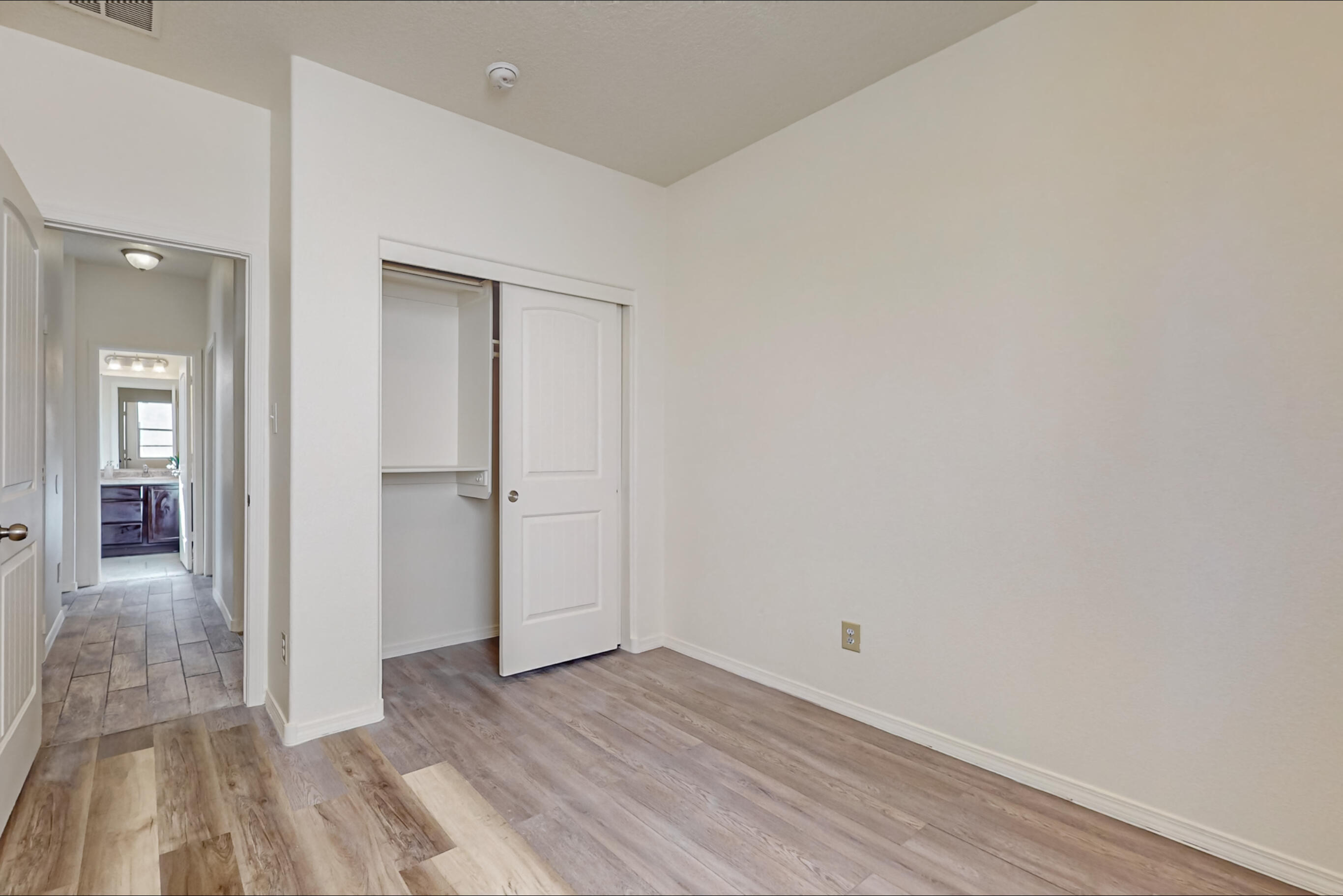 10827 Walnut Canyon Road SW
