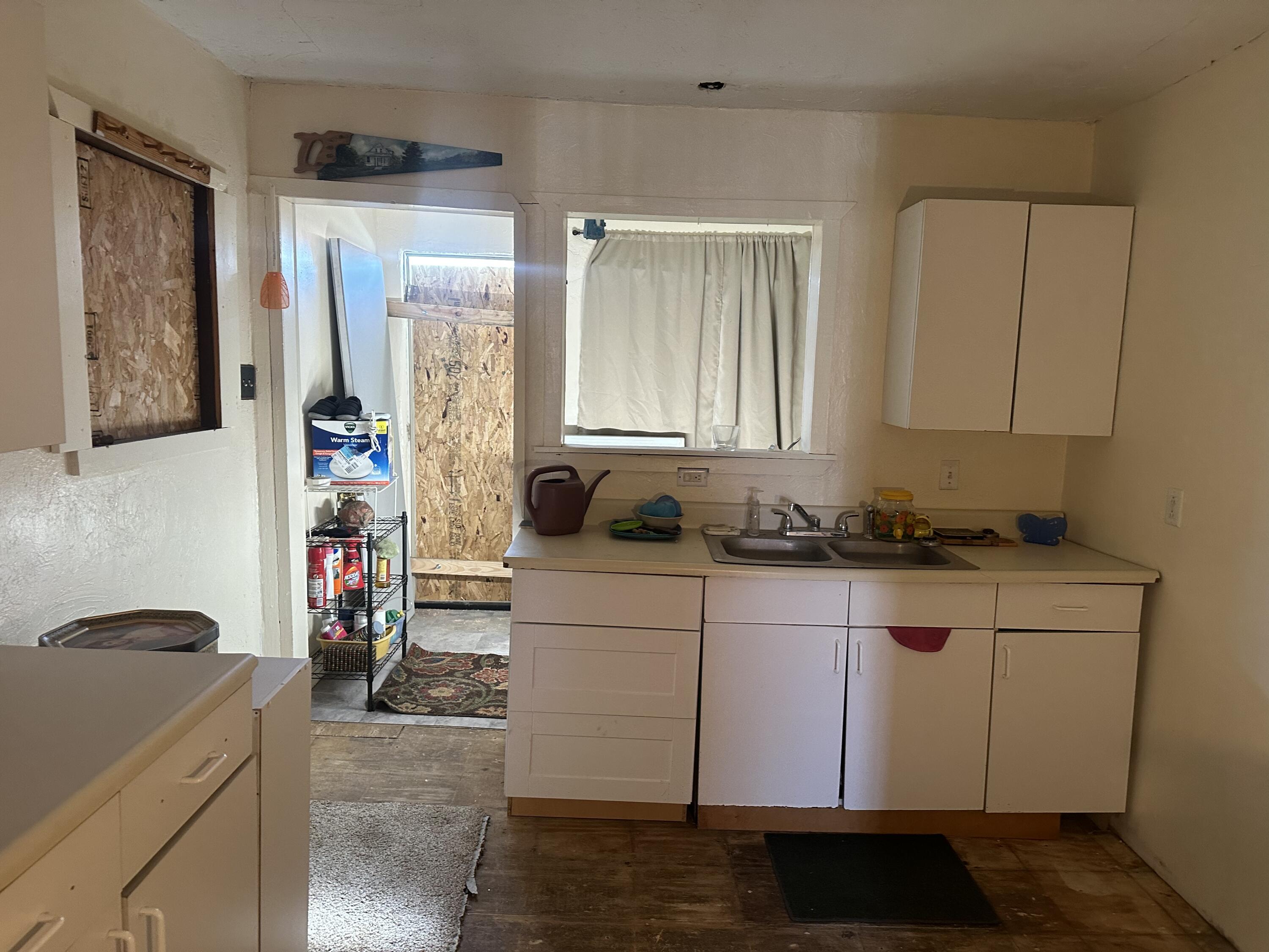 241 Estancia Drive NW