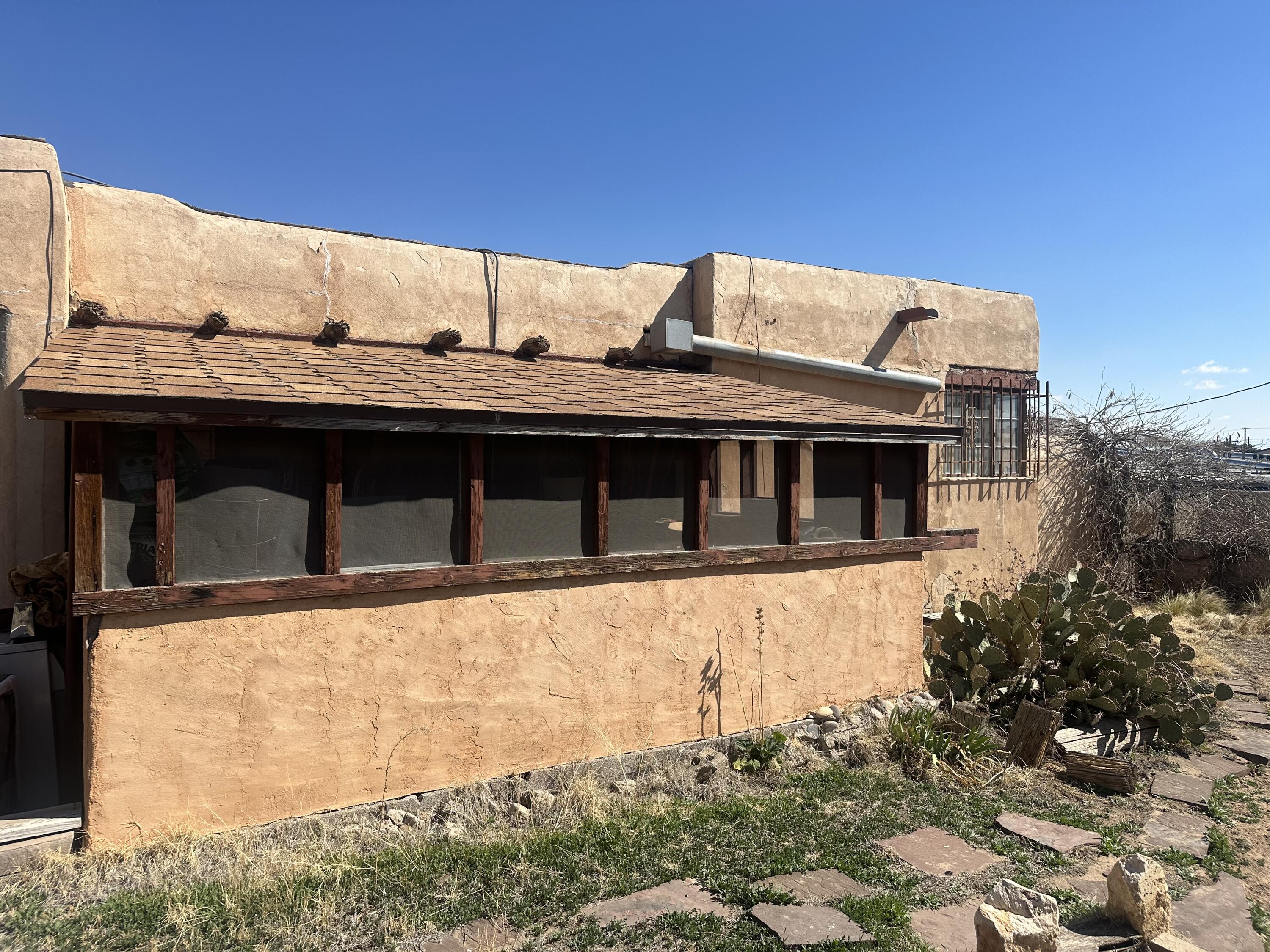 241 Estancia Drive NW