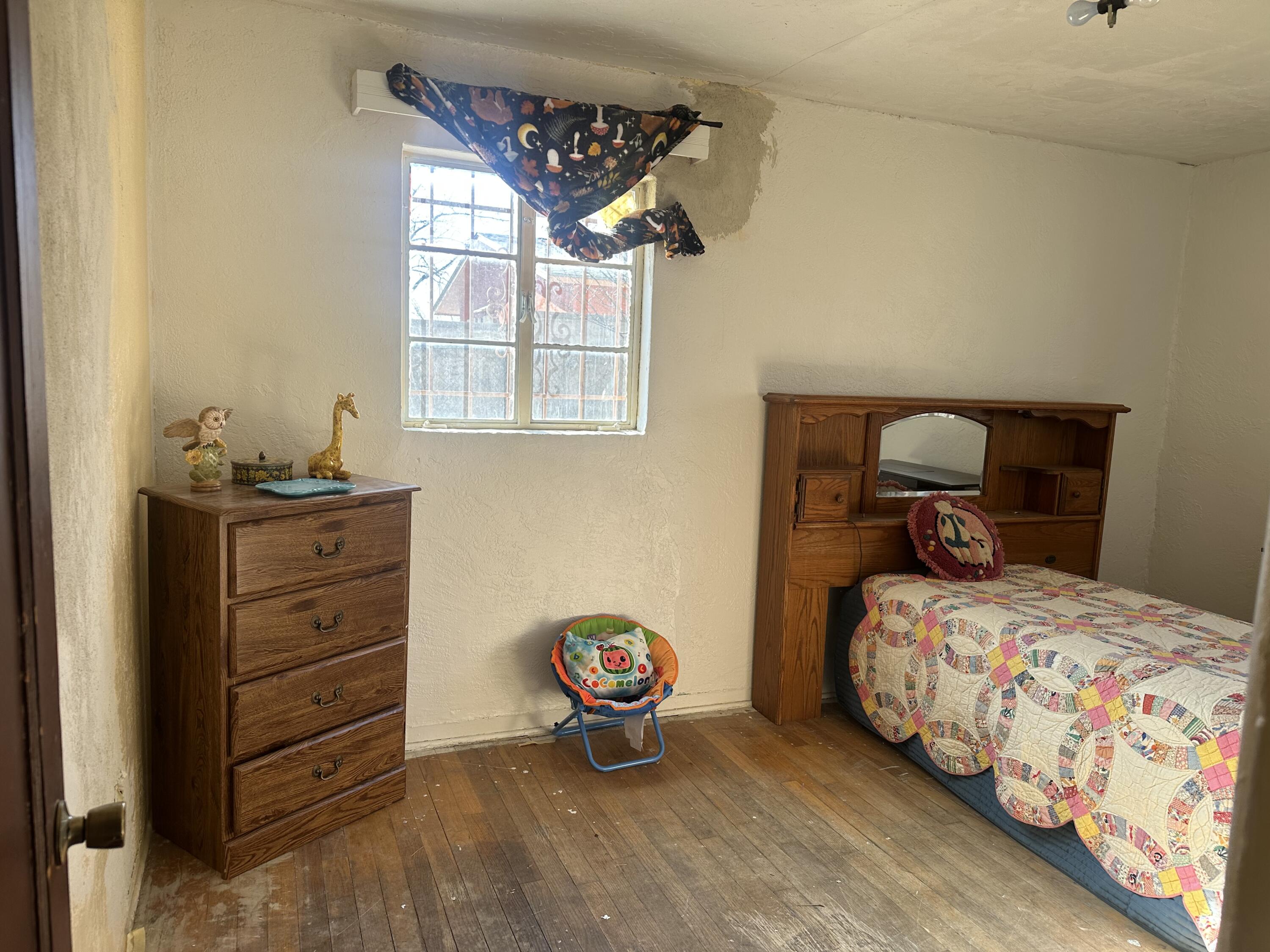 241 Estancia Drive NW