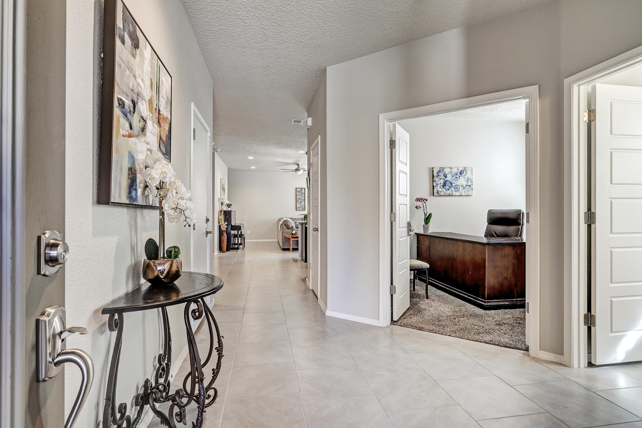 11448 Manzano Vista Avenue SE
