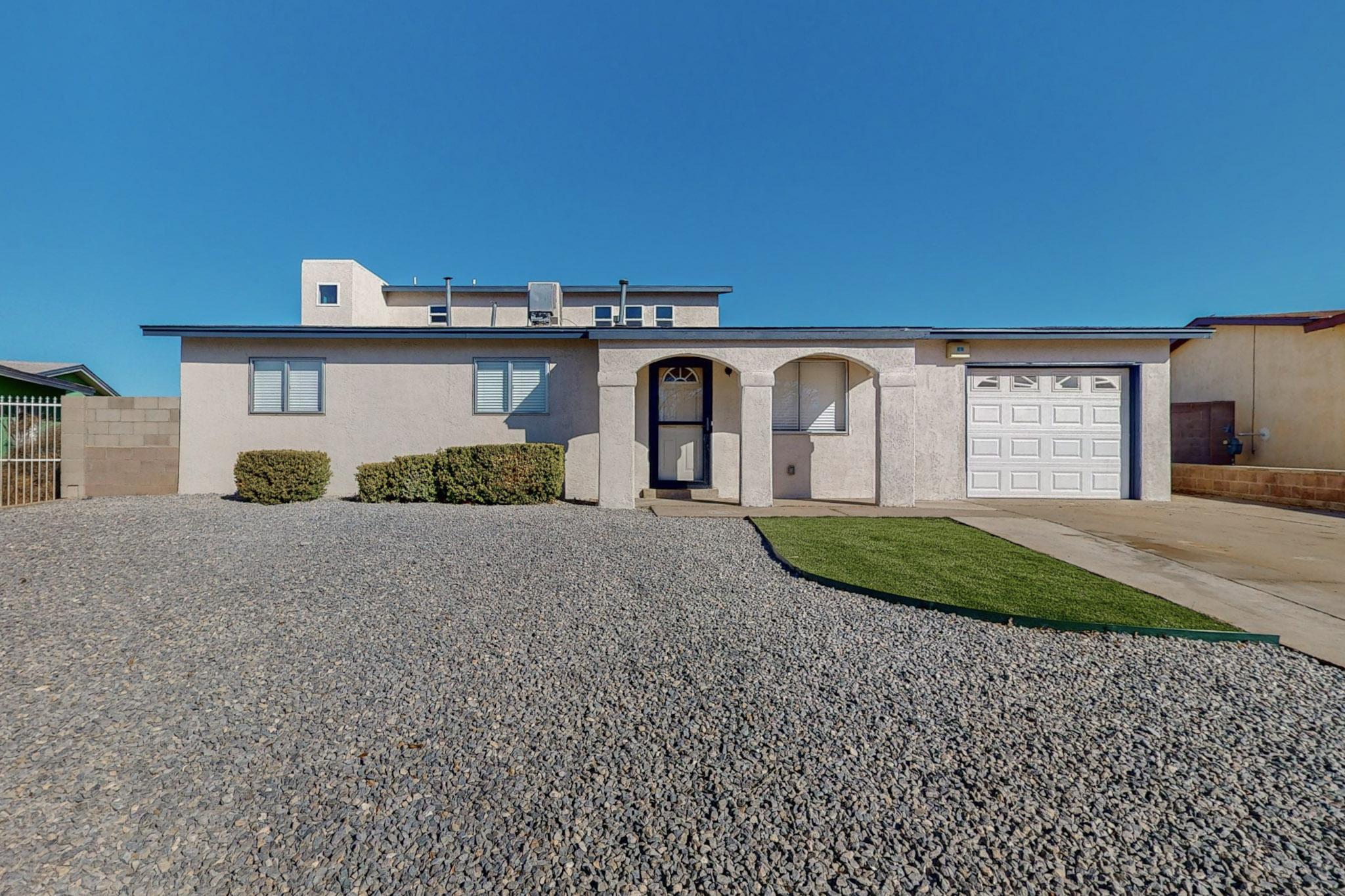 12401 Grand Avenue NE