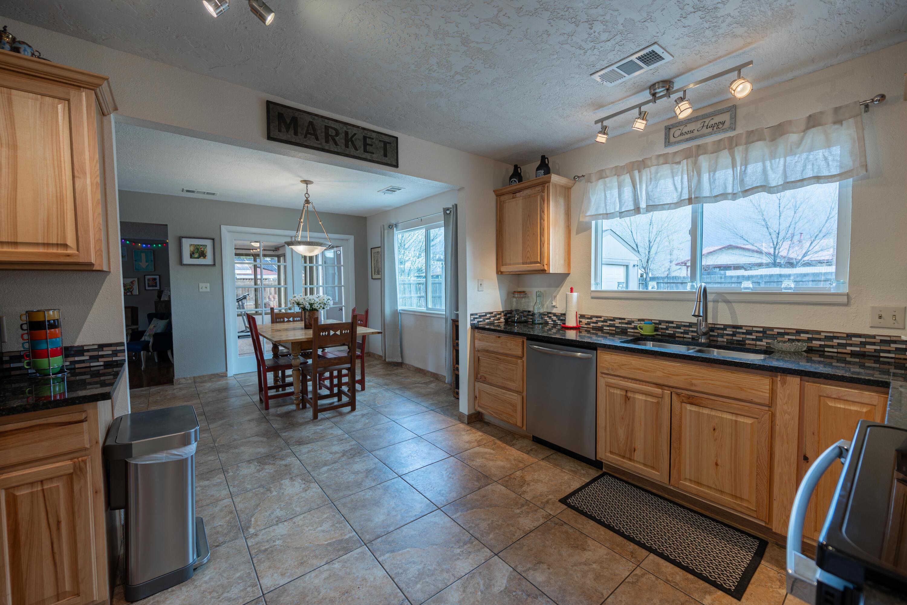 2006 Spruce Needle Road SE