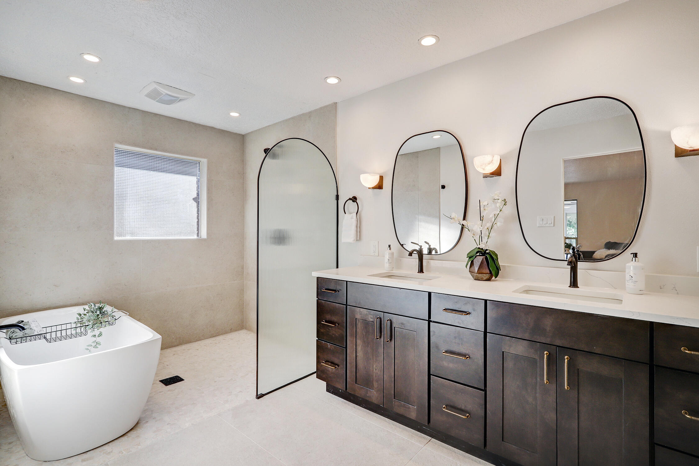 1008 Cuatro Cerros Trail SE