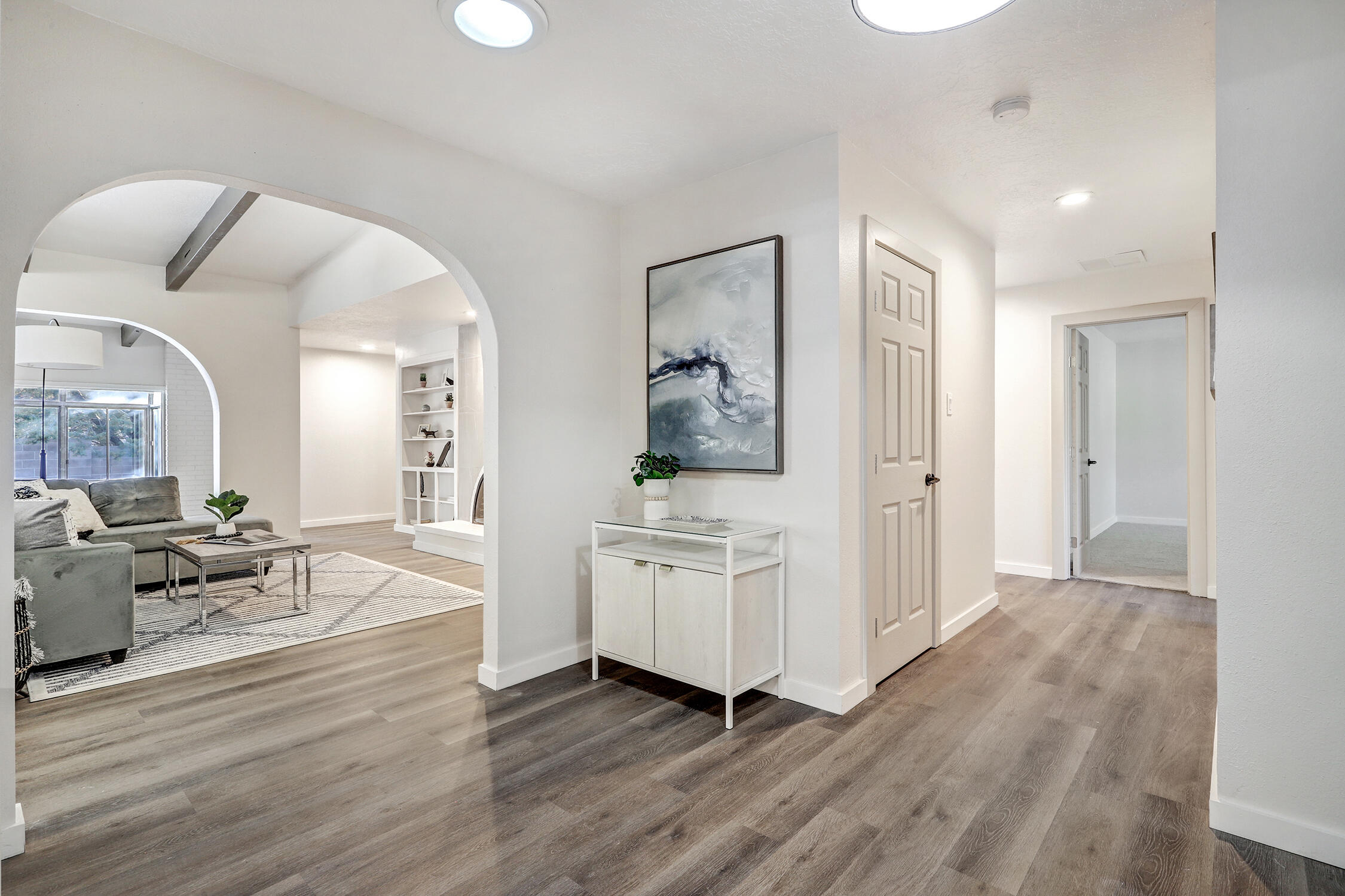 1008 Cuatro Cerros Trail SE