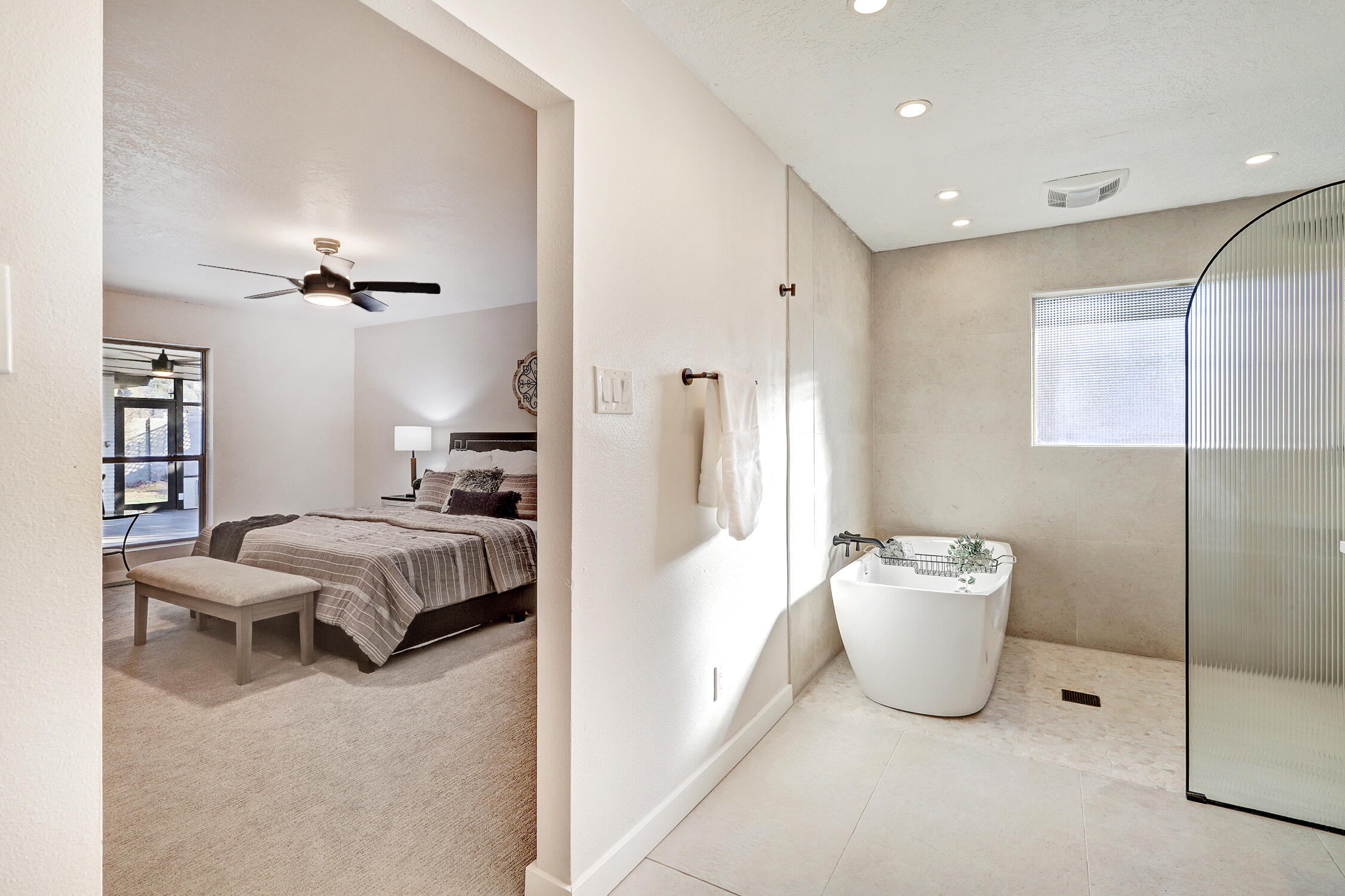 1008 Cuatro Cerros Trail SE