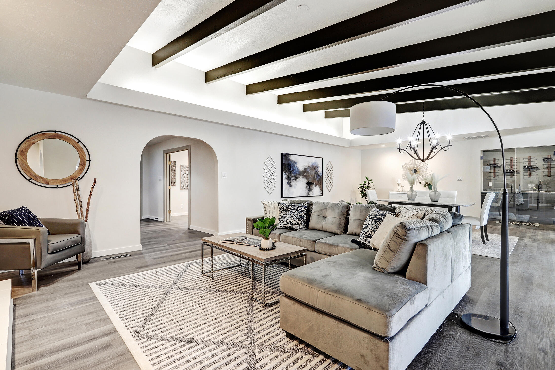 1008 Cuatro Cerros Trail SE