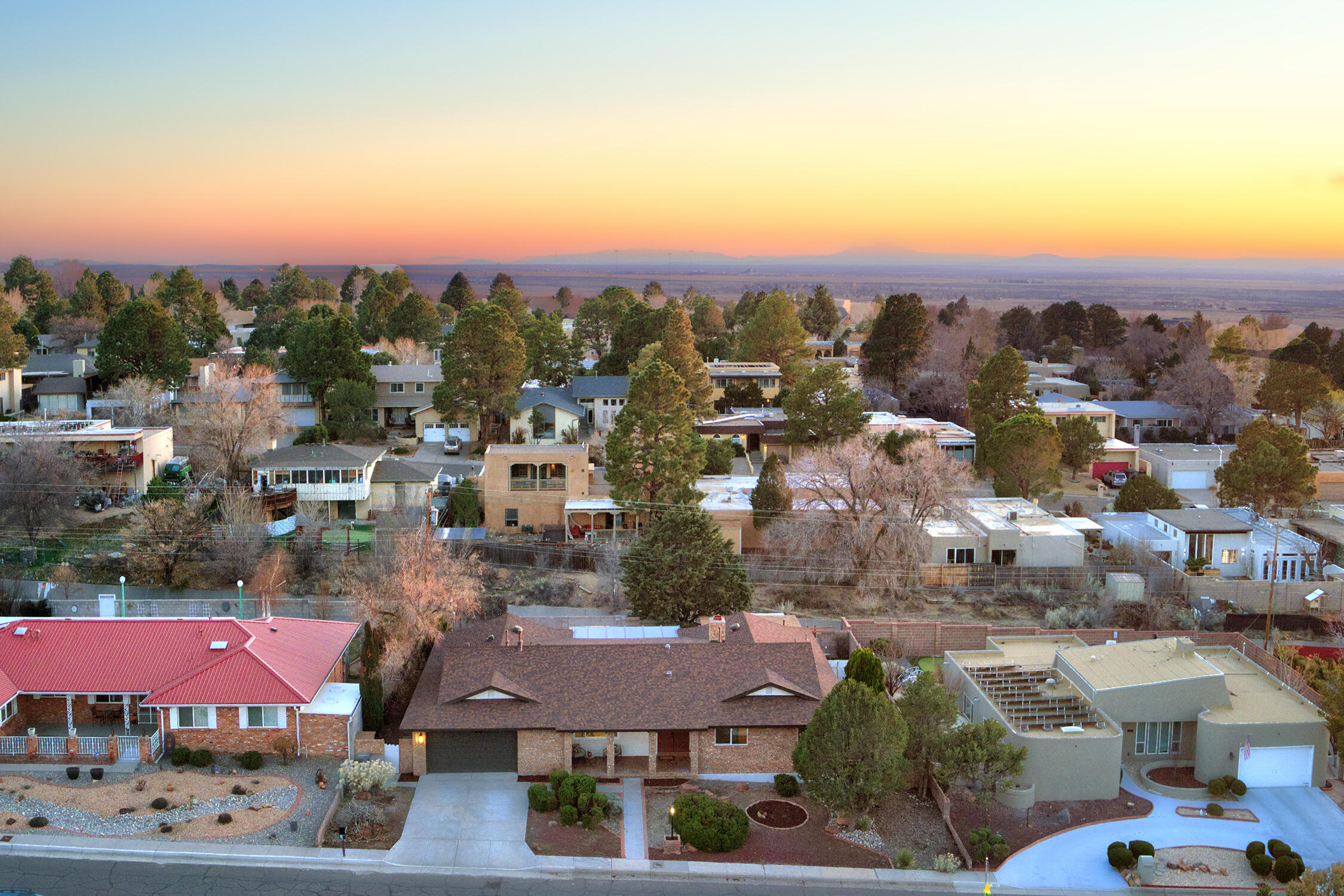 1008 Cuatro Cerros Trail SE