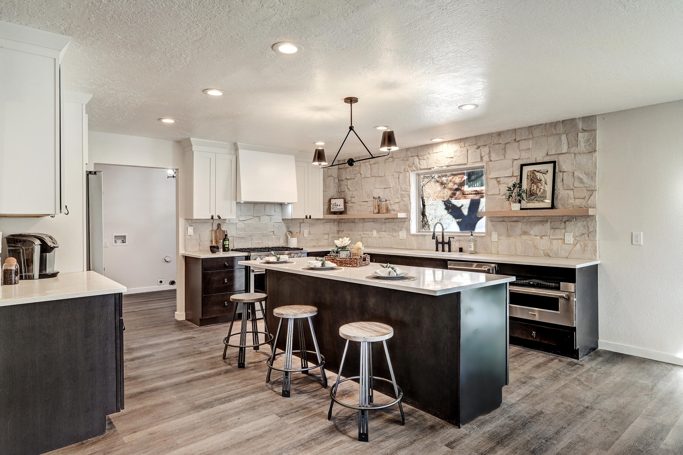 1008 Cuatro Cerros Trail SE