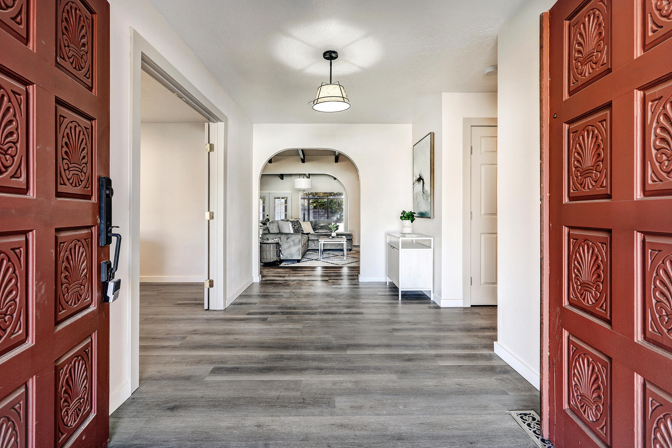 1008 Cuatro Cerros Trail SE