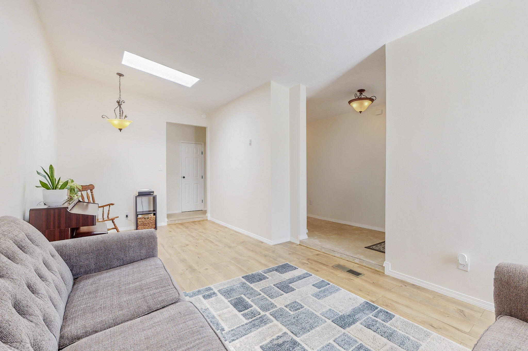 13009 Alice Avenue NE