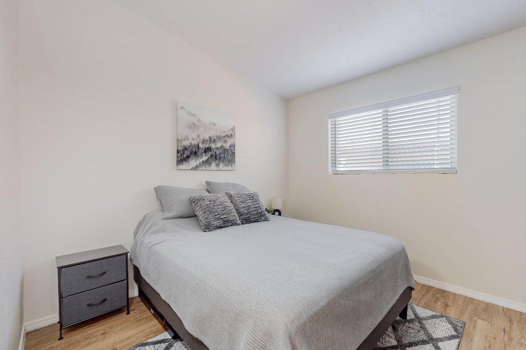 13009 Alice Avenue NE