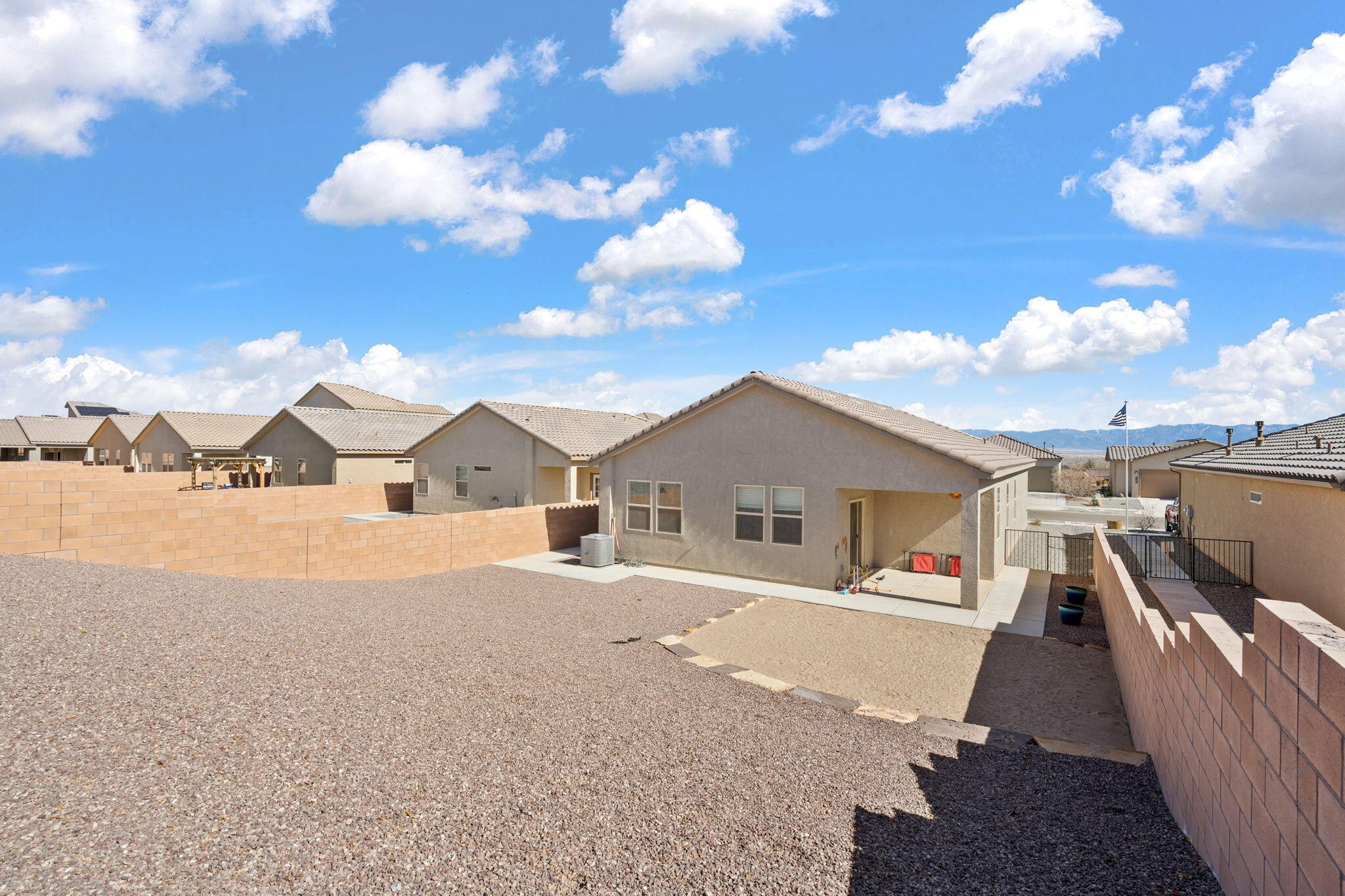 1766 Valle Vista Road NW