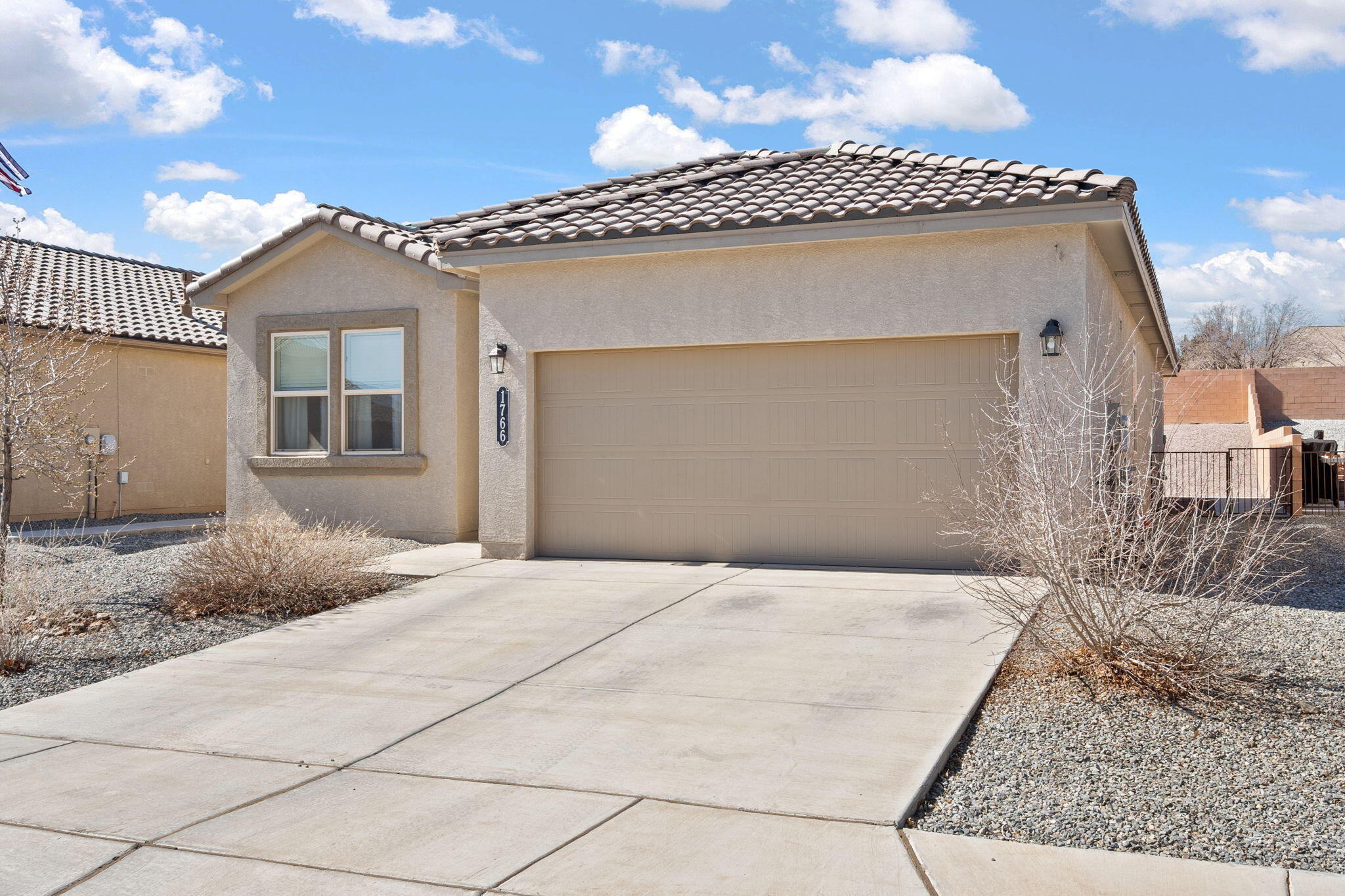 1766 Valle Vista Road NW