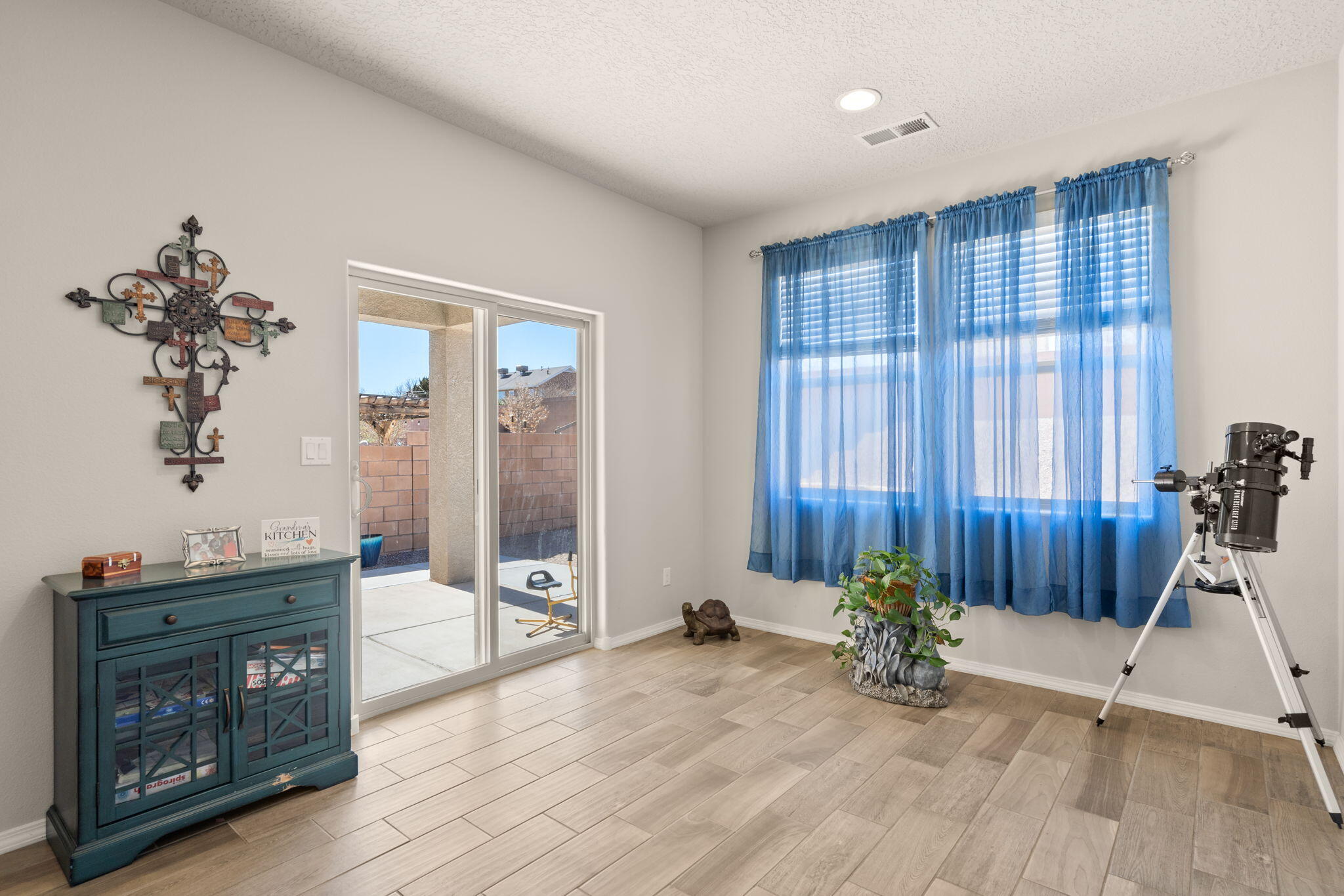 1766 Valle Vista Road NW