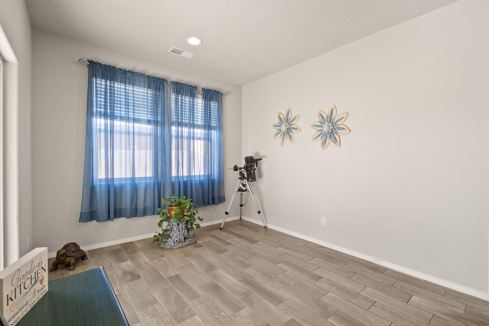 1766 Valle Vista Road NW