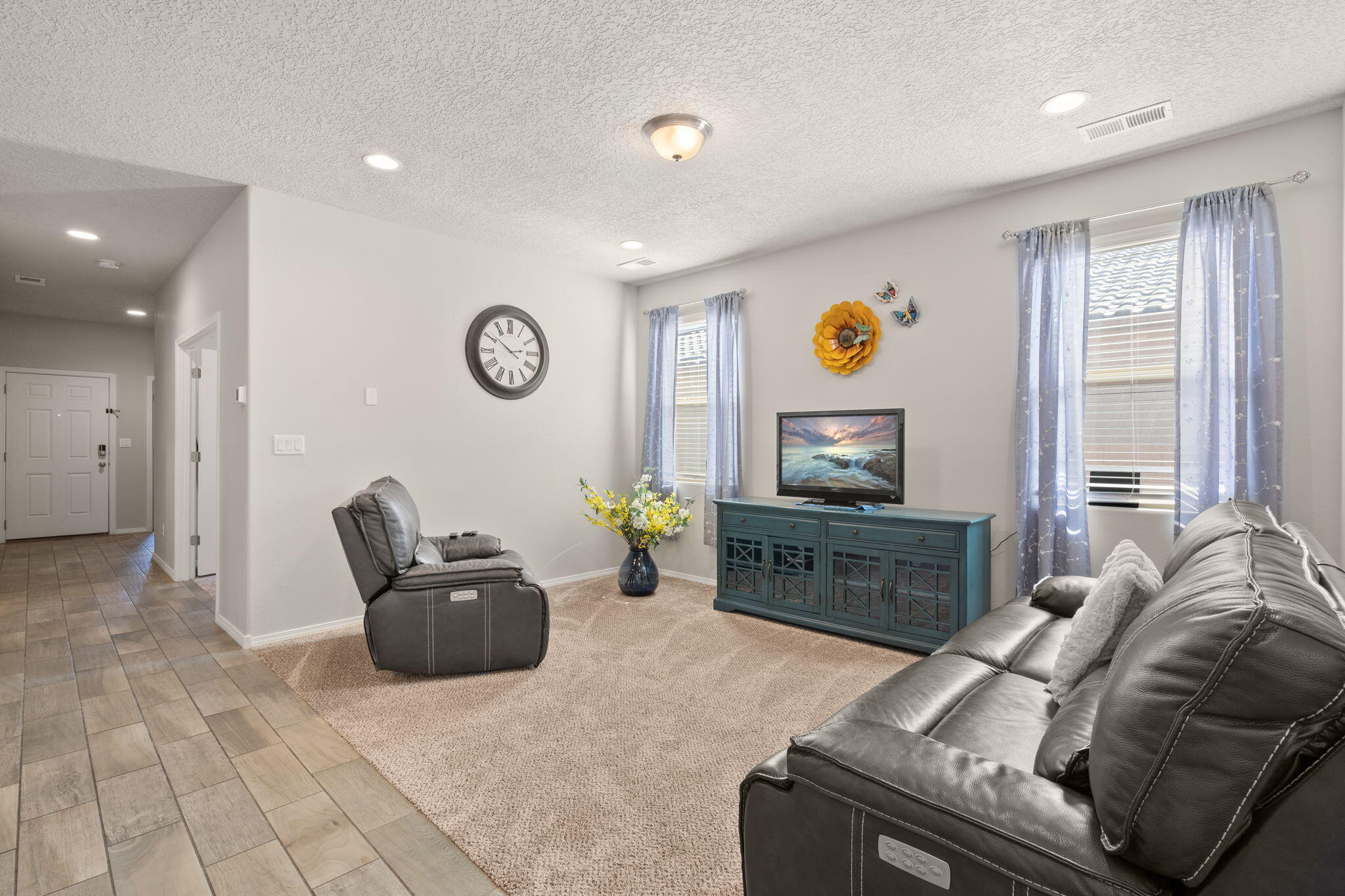 1766 Valle Vista Road NW