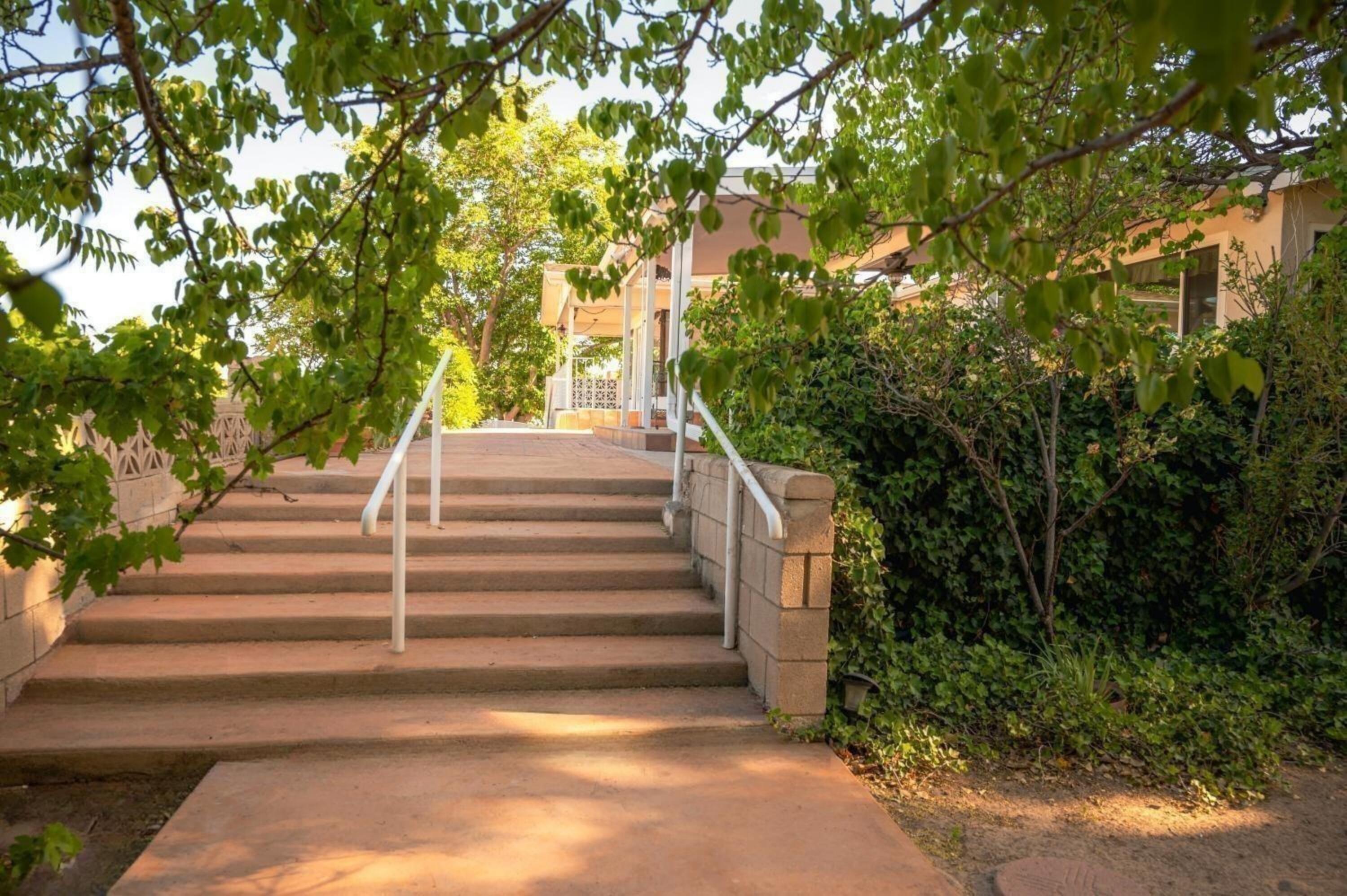 3843 Riverview Road NW