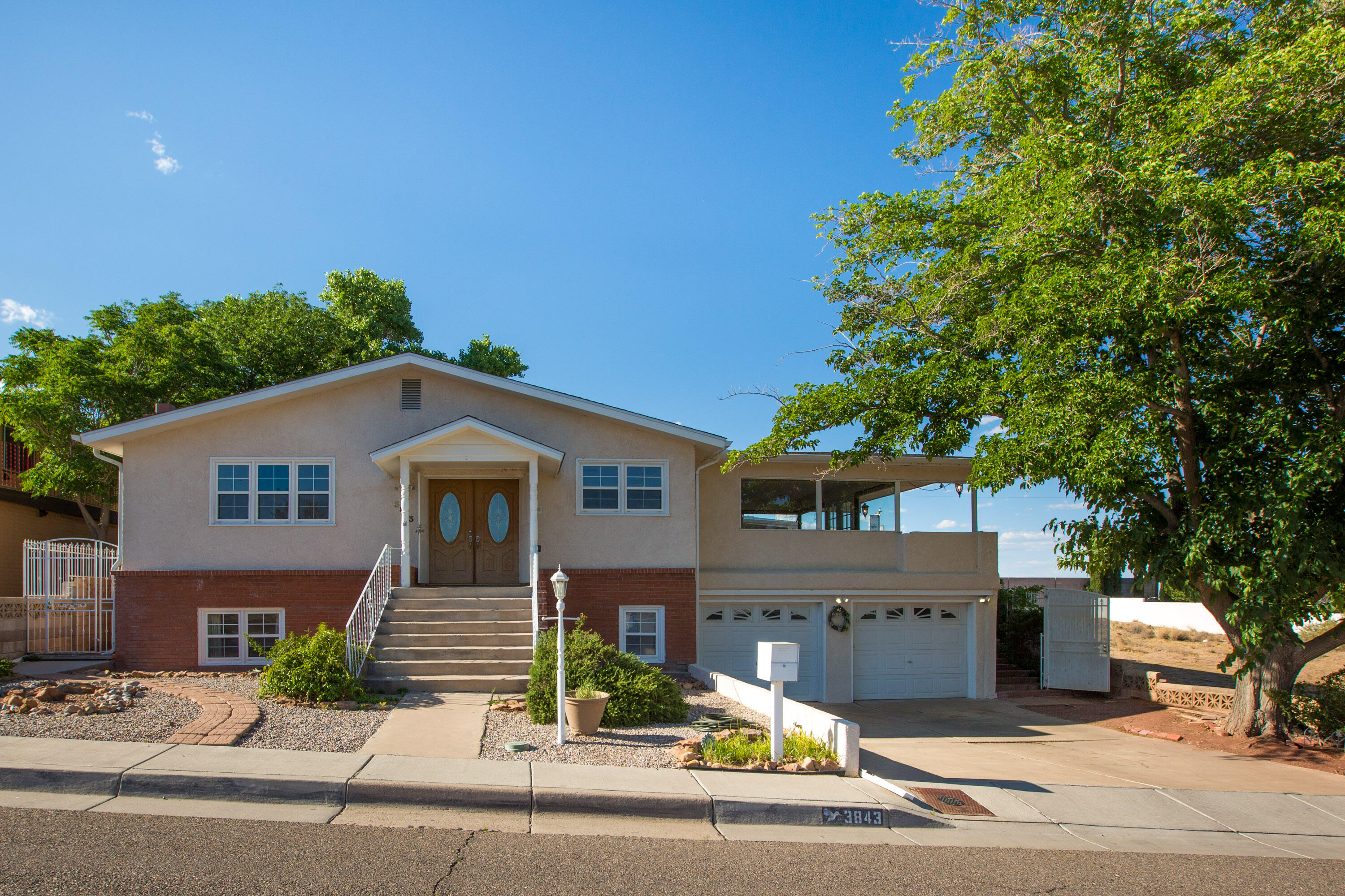 3843 Riverview Road NW