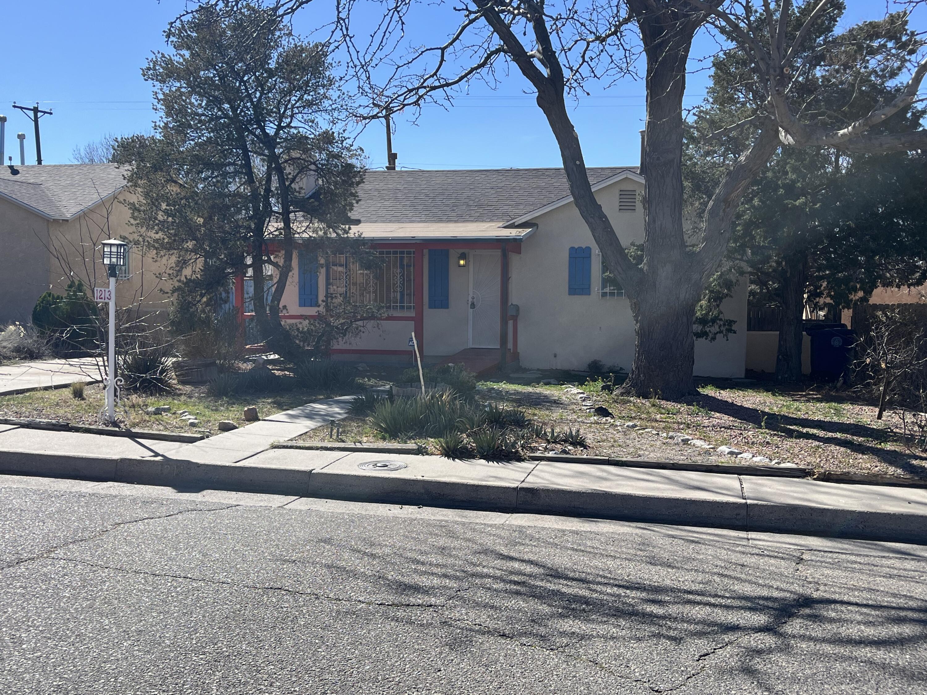 1213 Princeton Drive SE