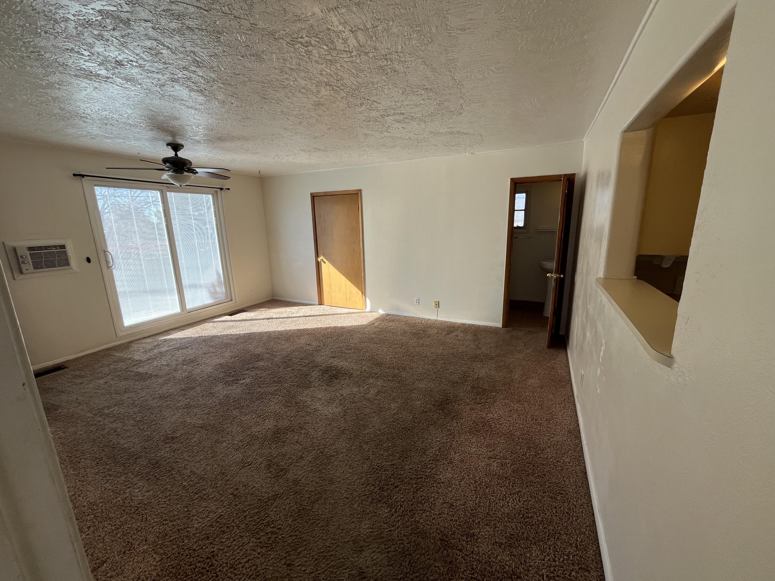 1213 Princeton Drive SE