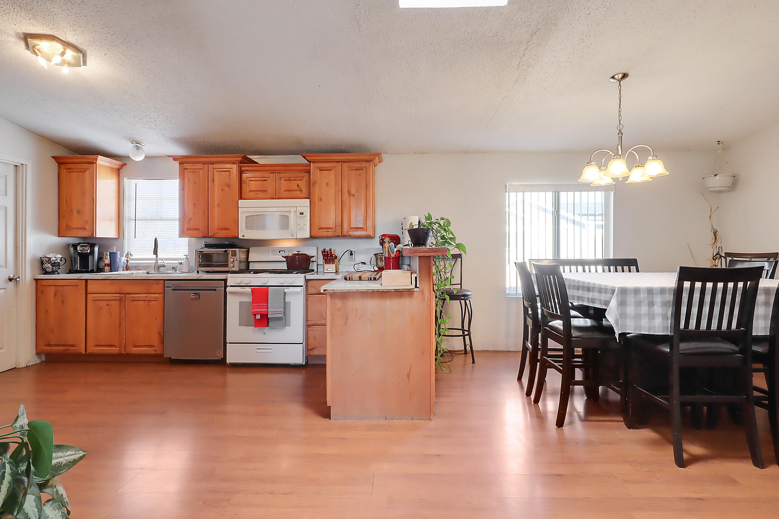 4105 Glenn Drive SE