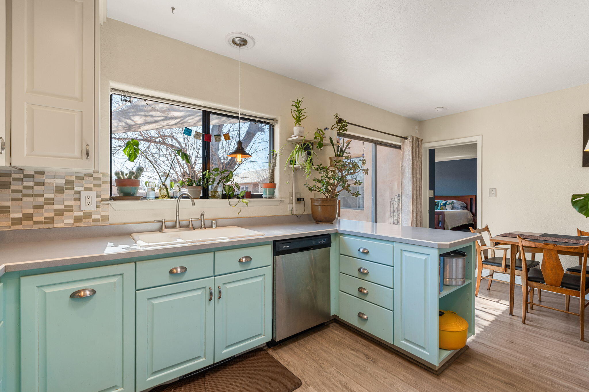 1704 Neat Lane SW