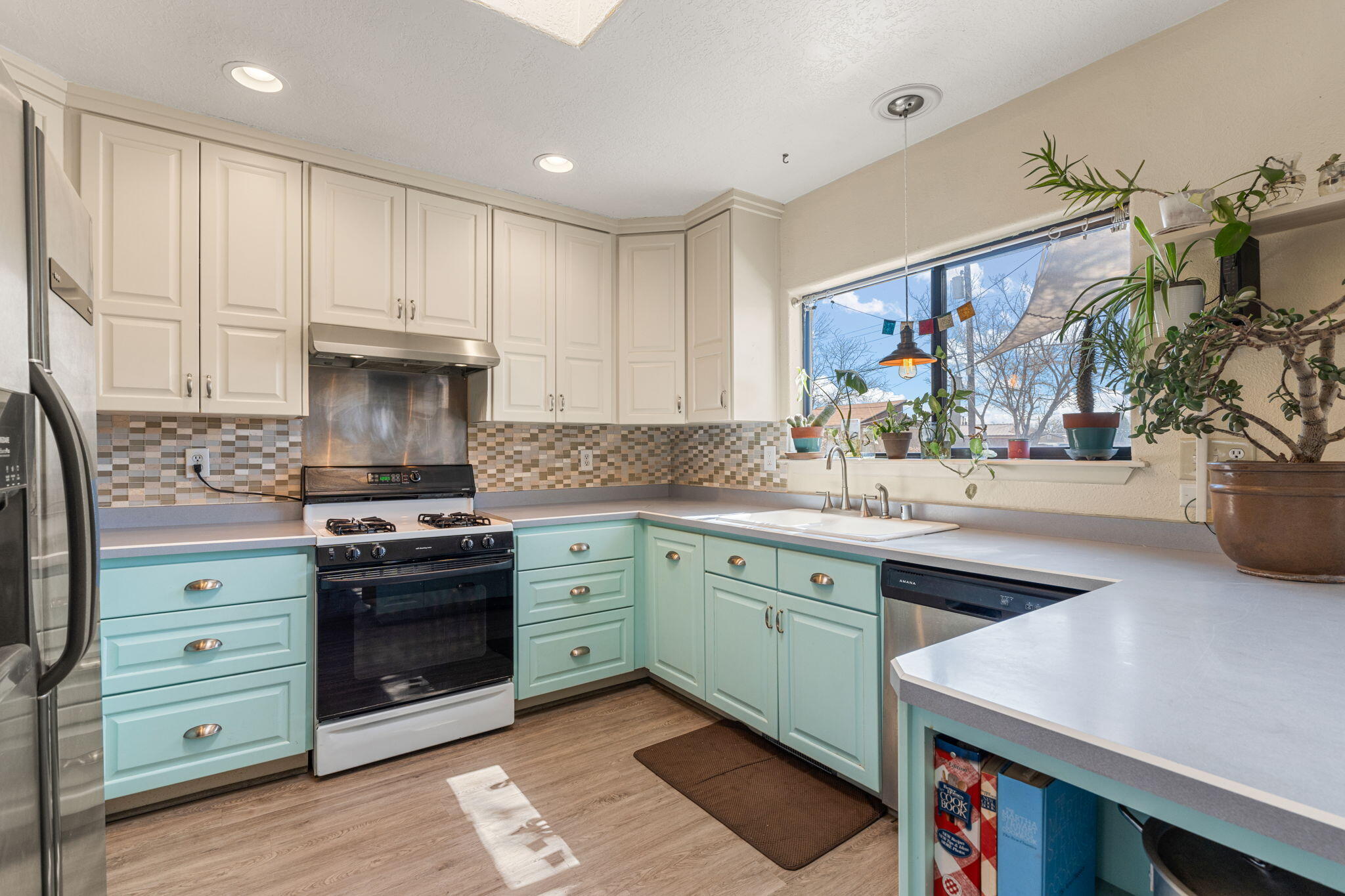 1704 Neat Lane SW