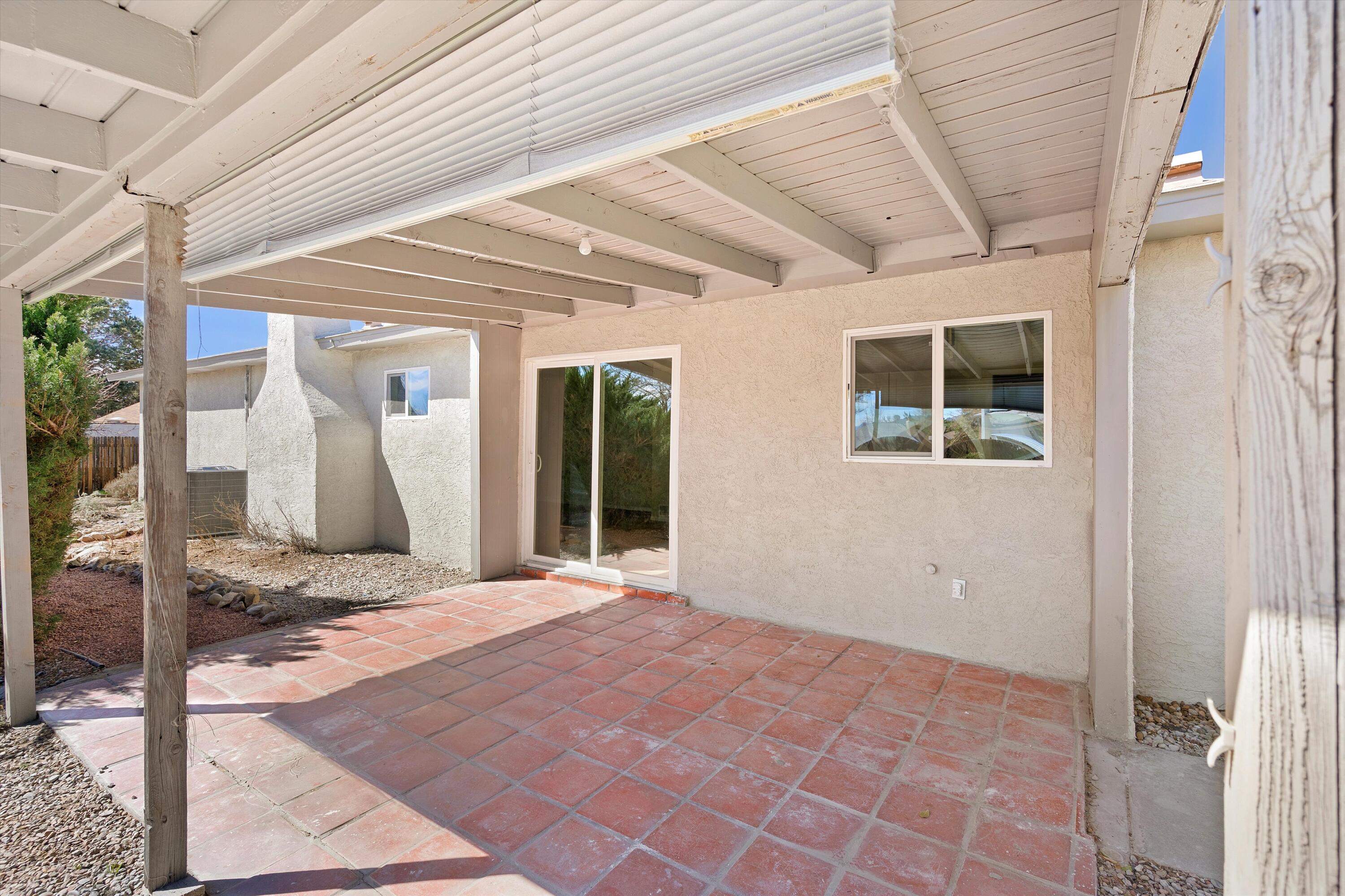 3736 Mount Rainier Drive NE