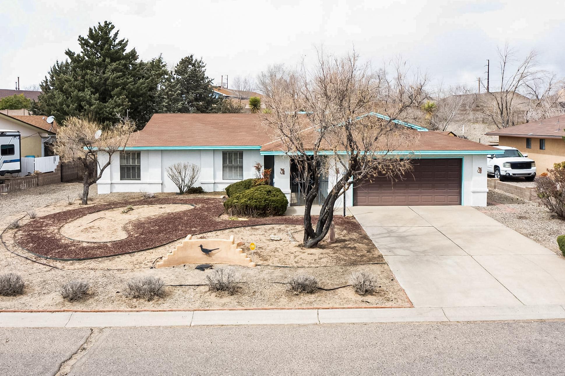 4965 Zirconia Drive NE