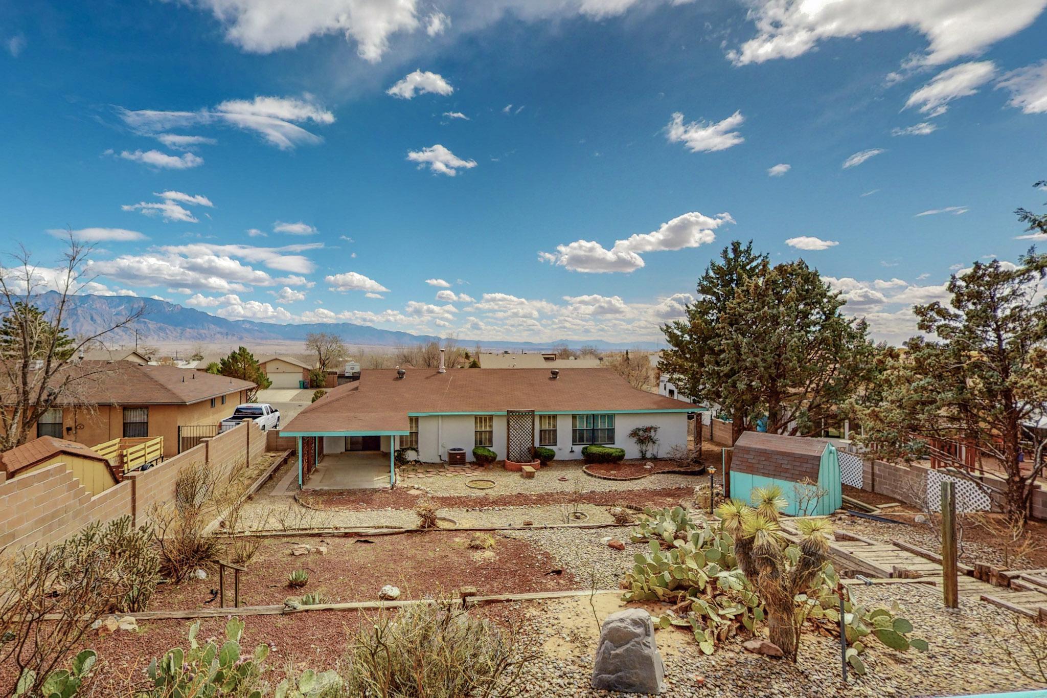 4965 Zirconia Drive NE