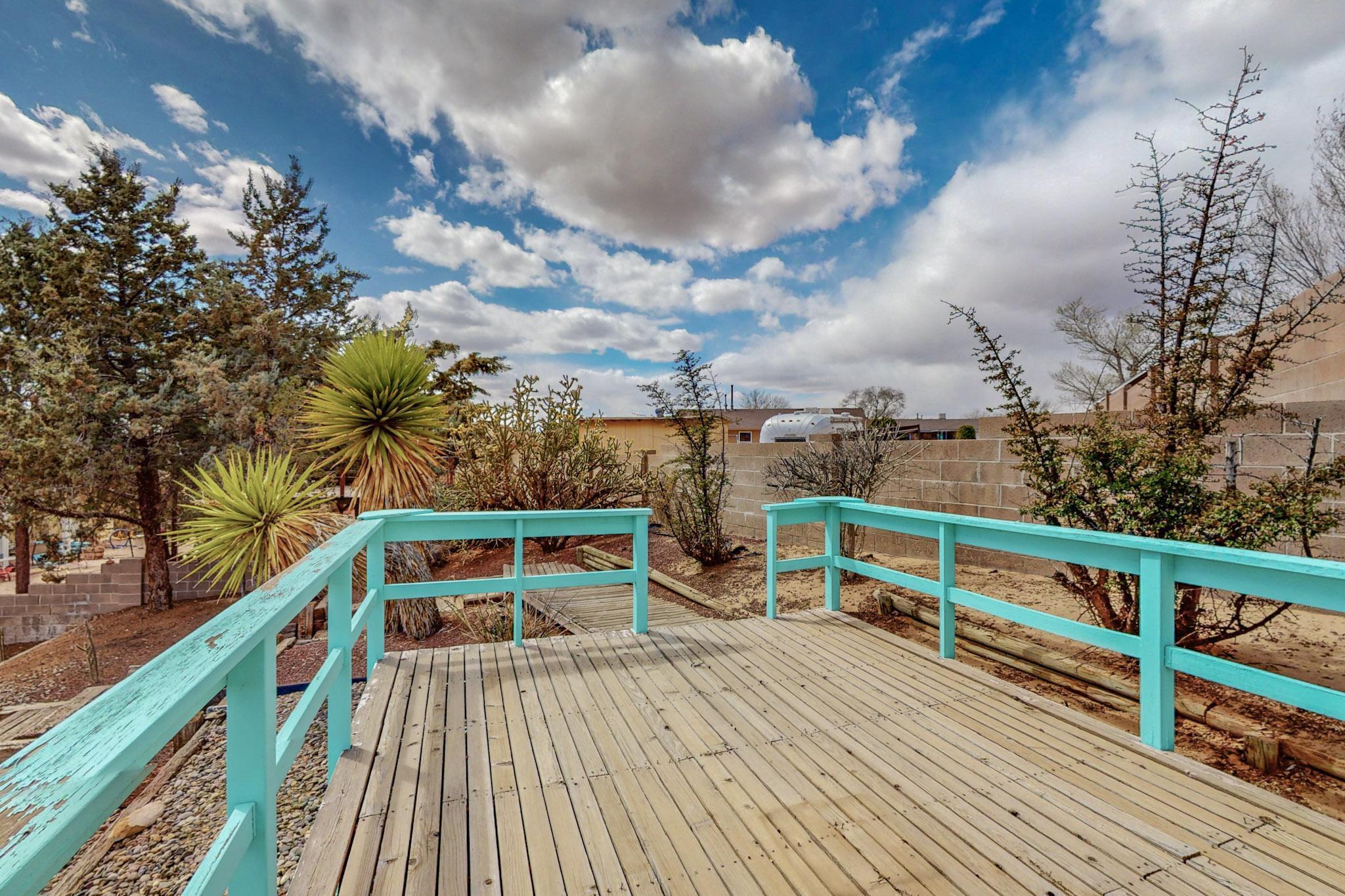 4965 Zirconia Drive NE