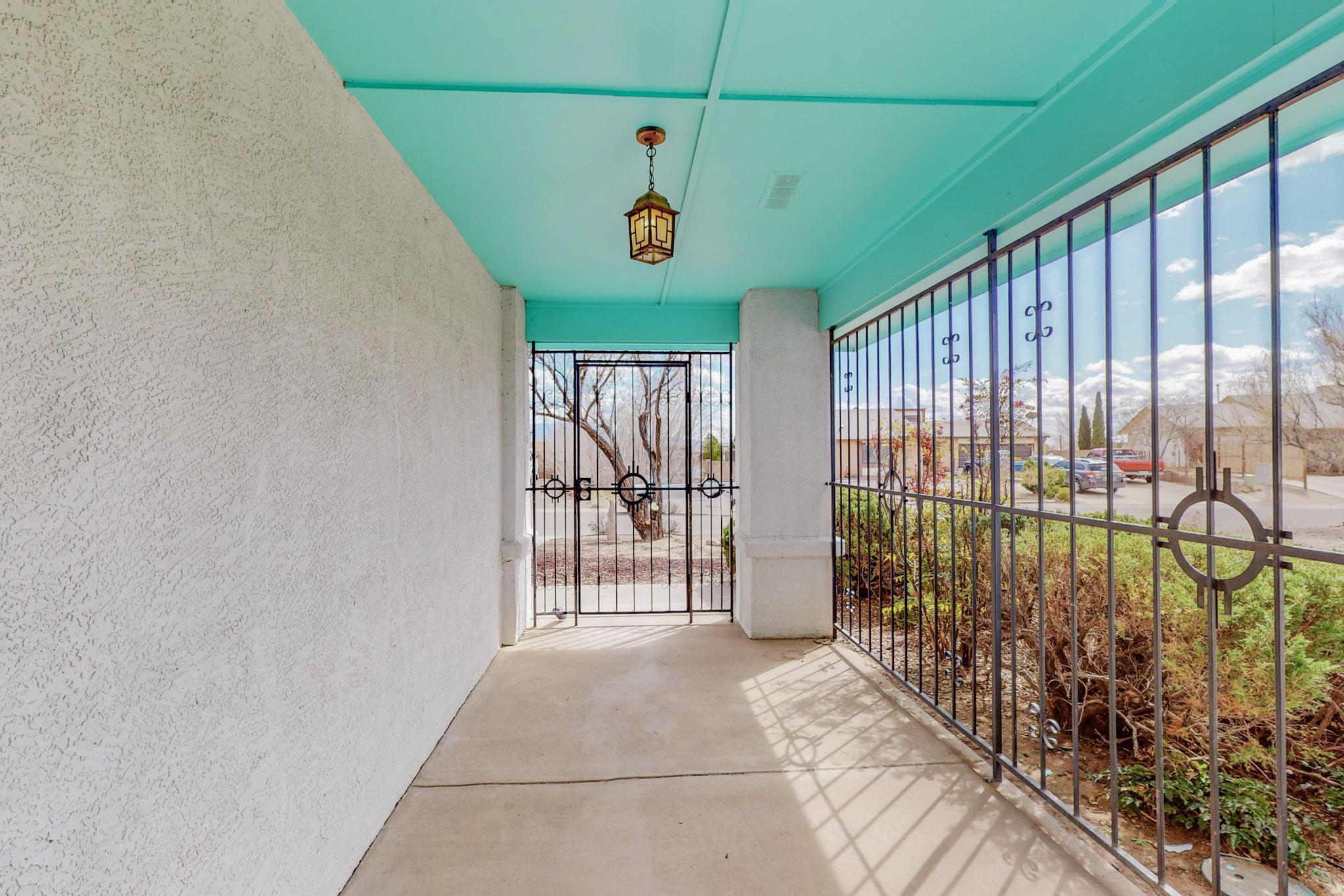 4965 Zirconia Drive NE