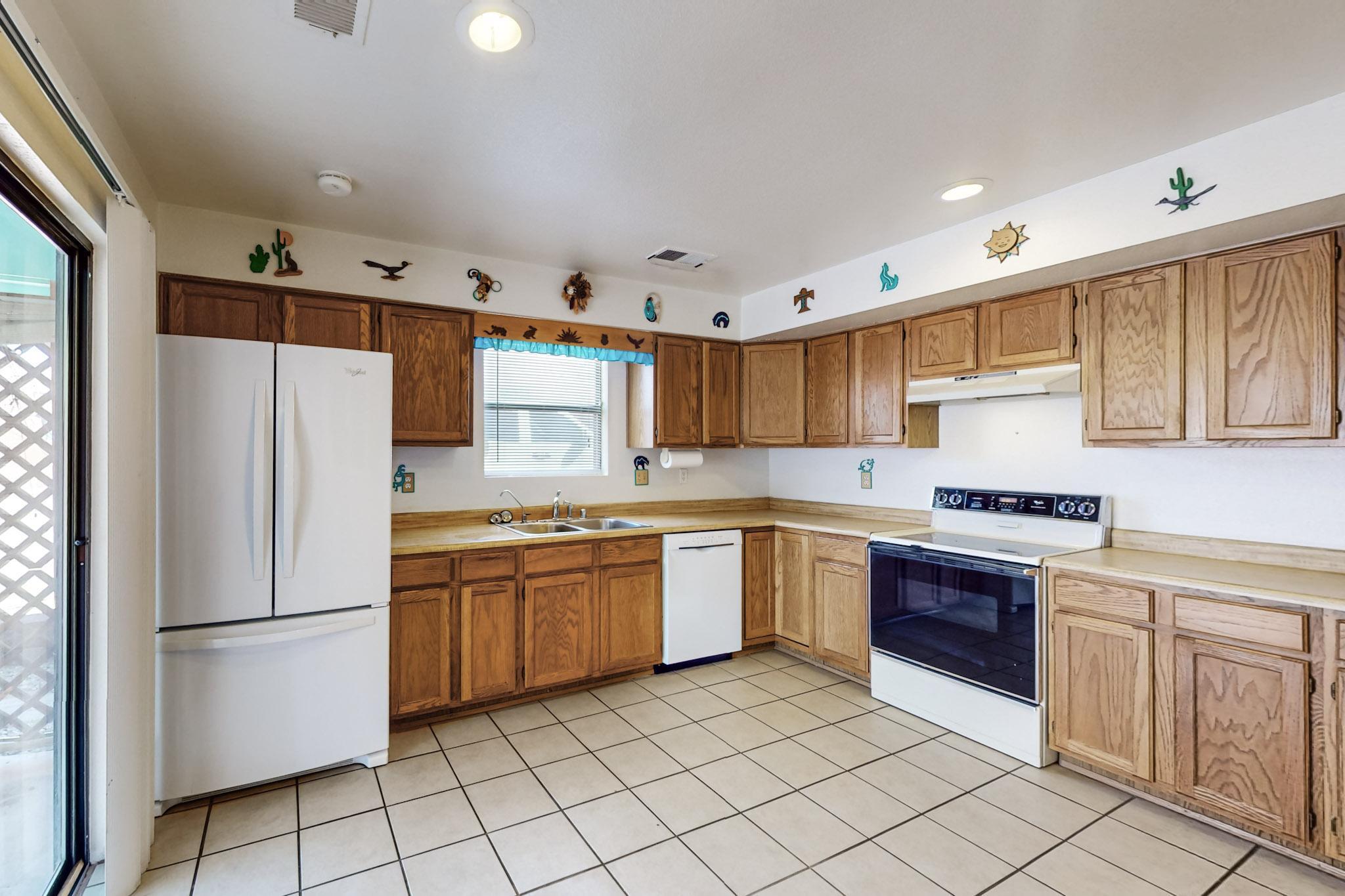 4965 Zirconia Drive NE