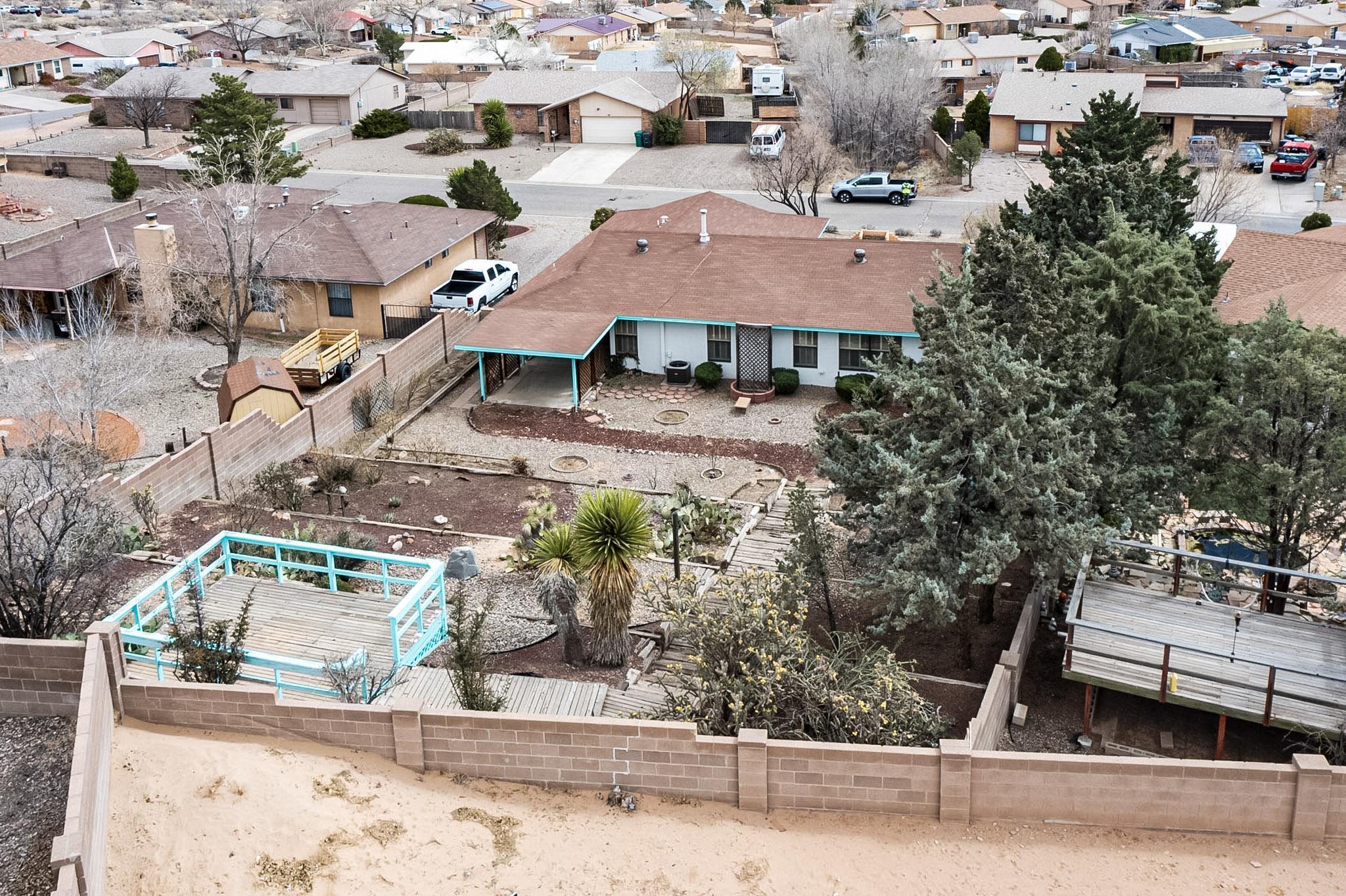 4965 Zirconia Drive NE