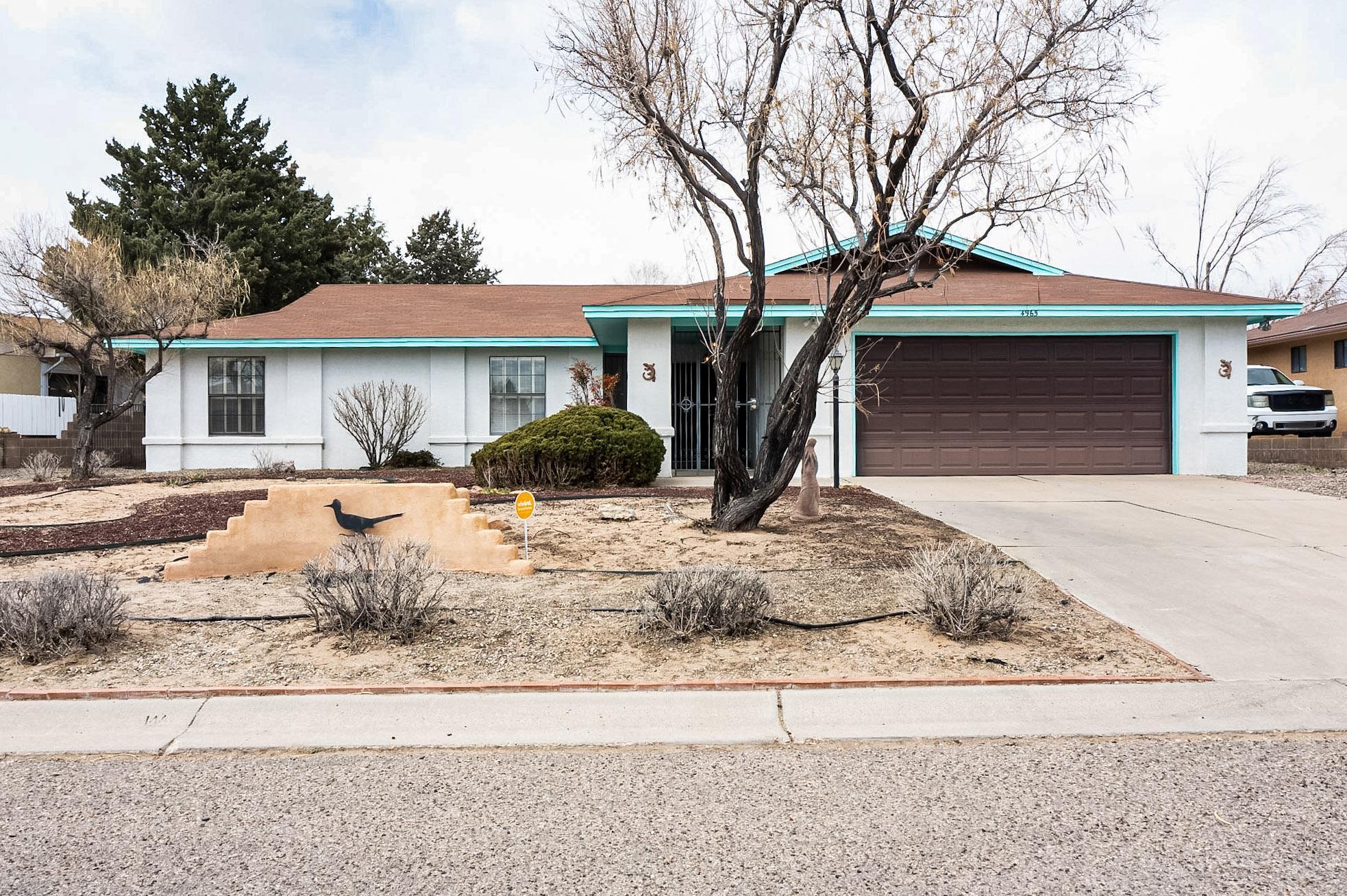 4965 Zirconia Drive NE