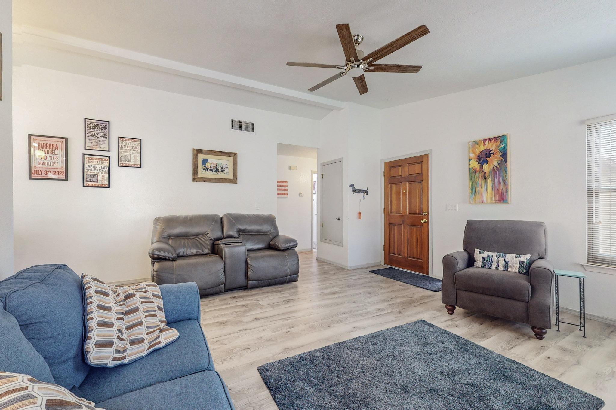 316 Palmer Park Drive NE