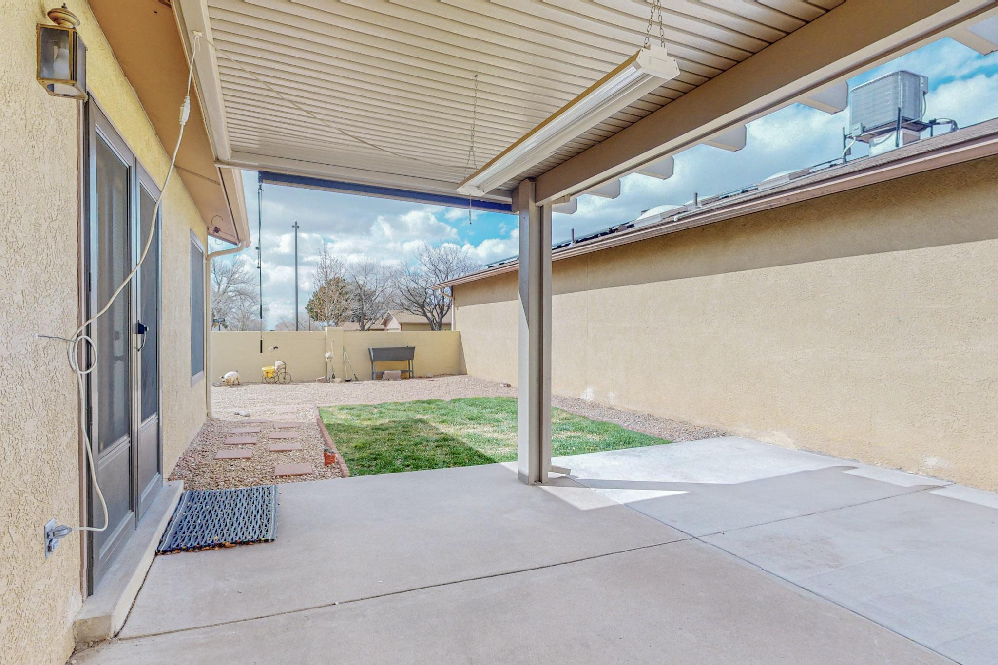 316 Palmer Park Drive NE