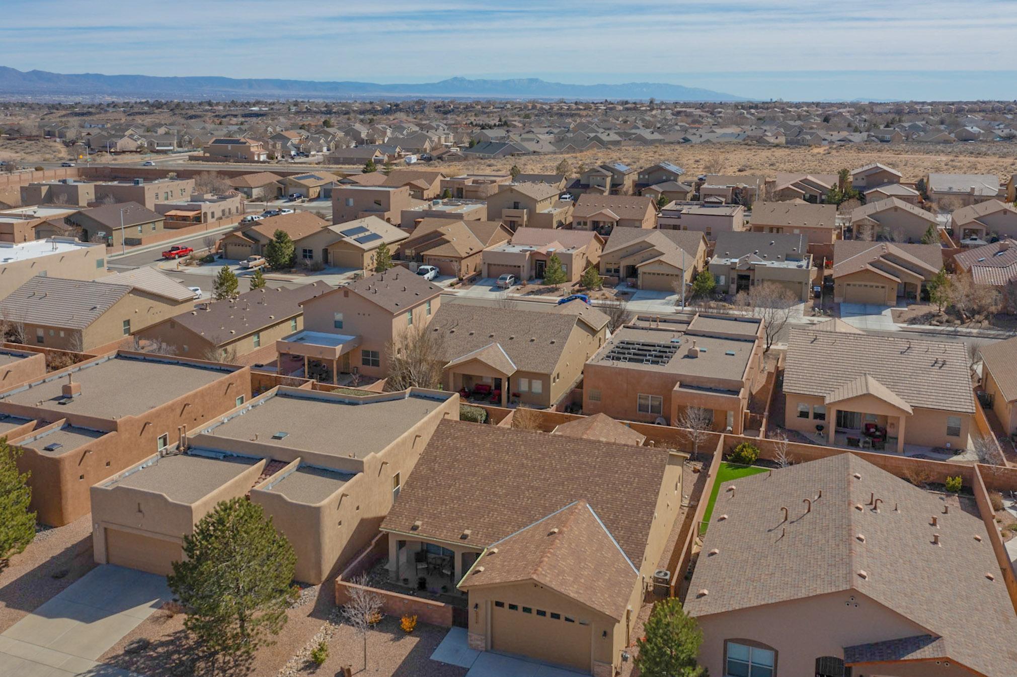 6523 Desert Spirit Road NW