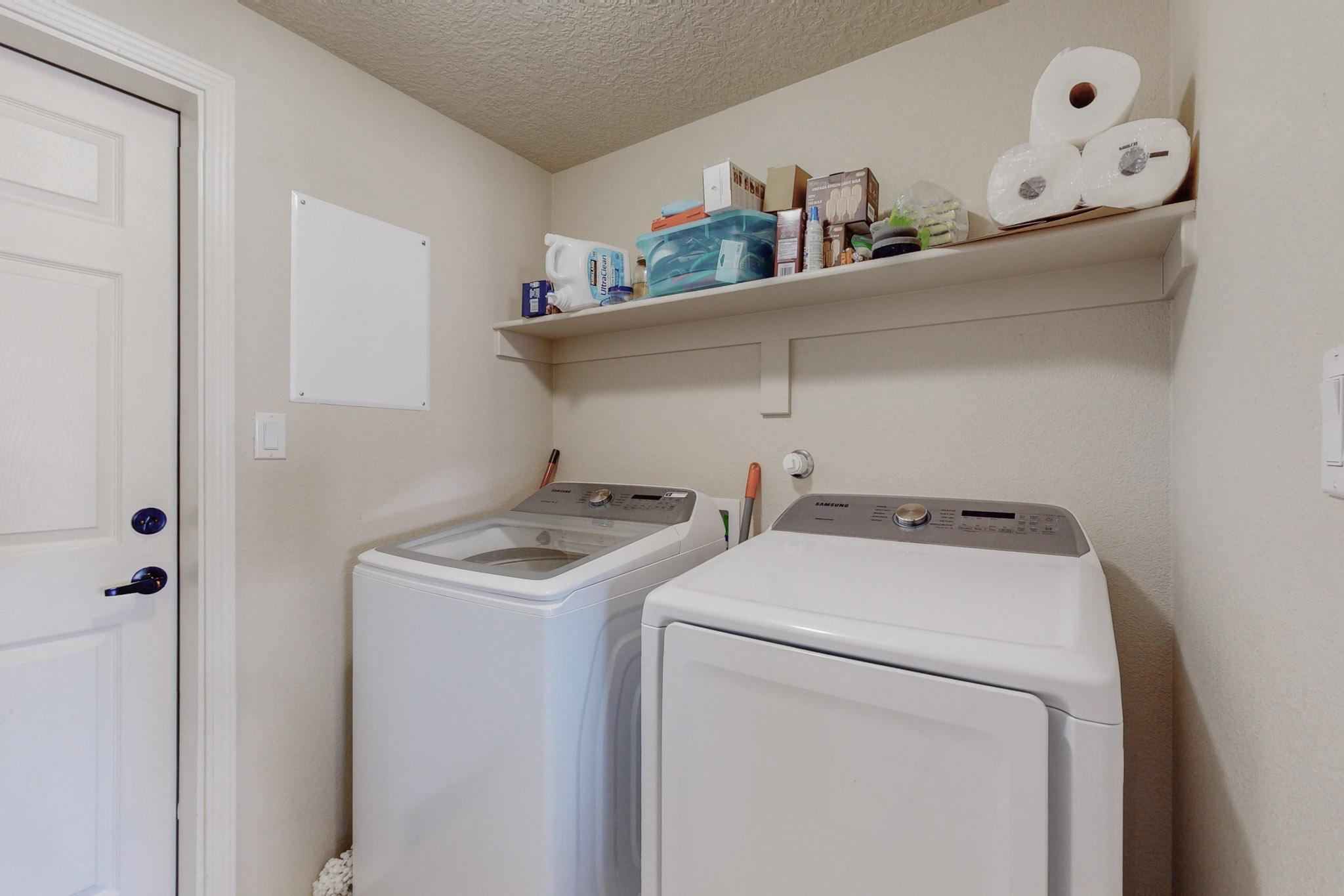 6523 Desert Spirit Road NW