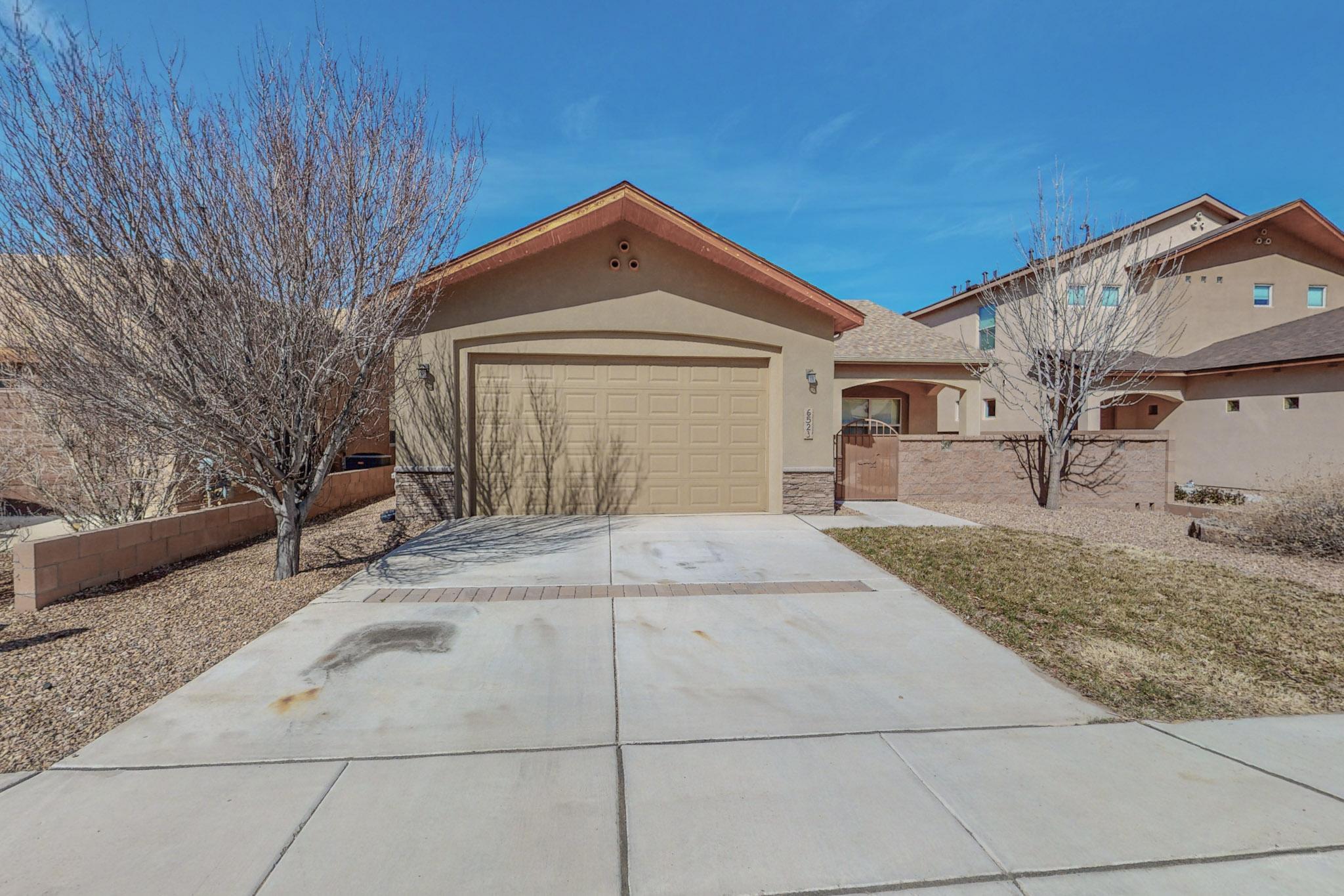 6523 Desert Spirit Road NW