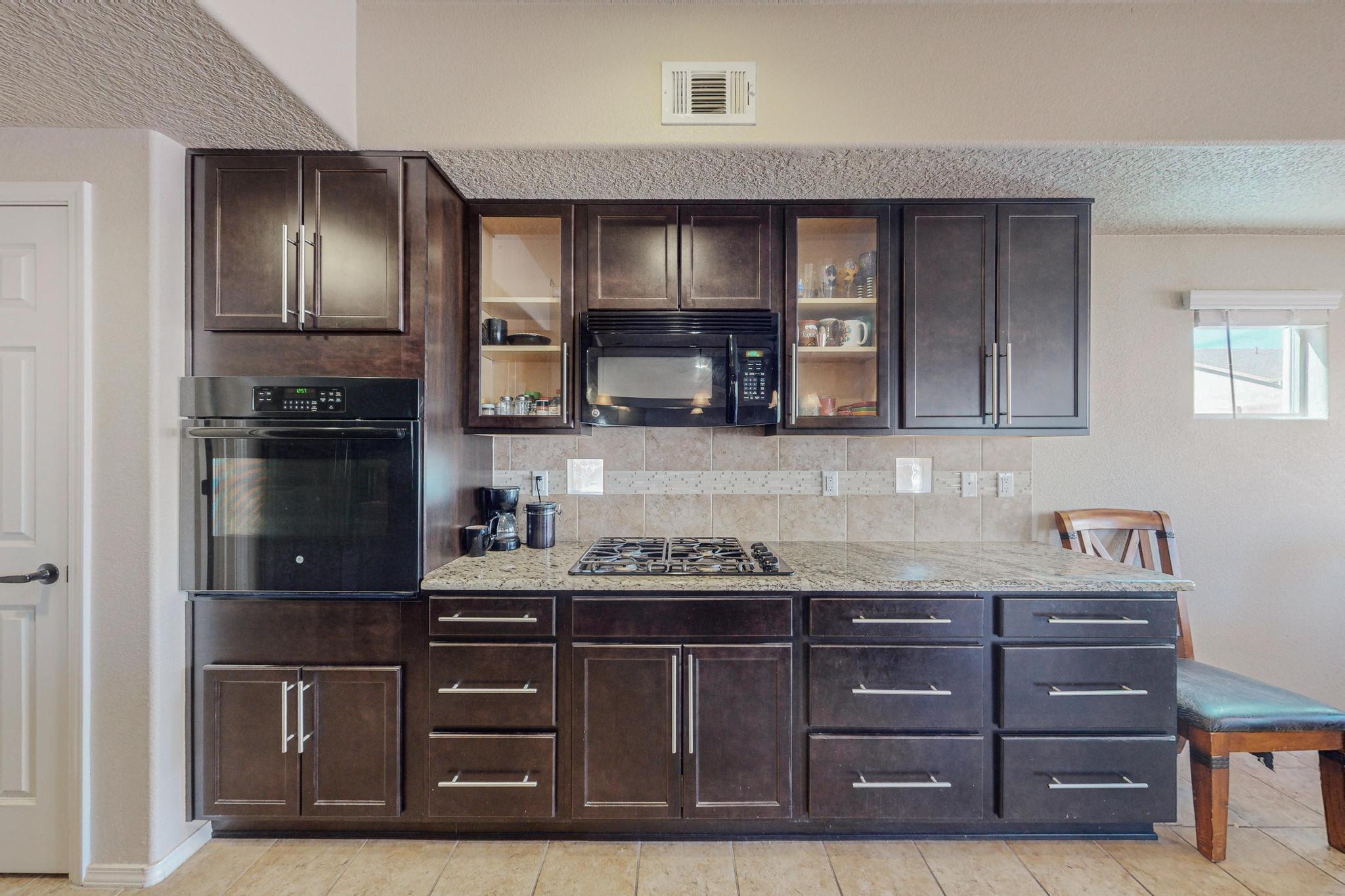 6523 Desert Spirit Road NW