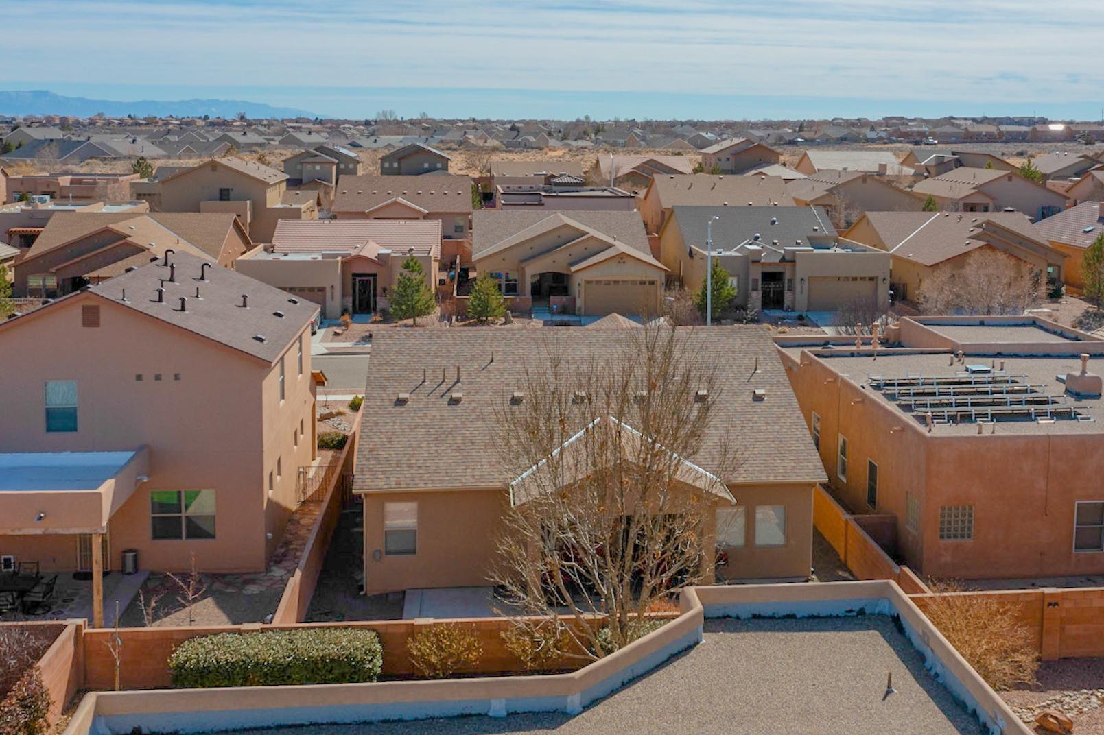 6523 Desert Spirit Road NW