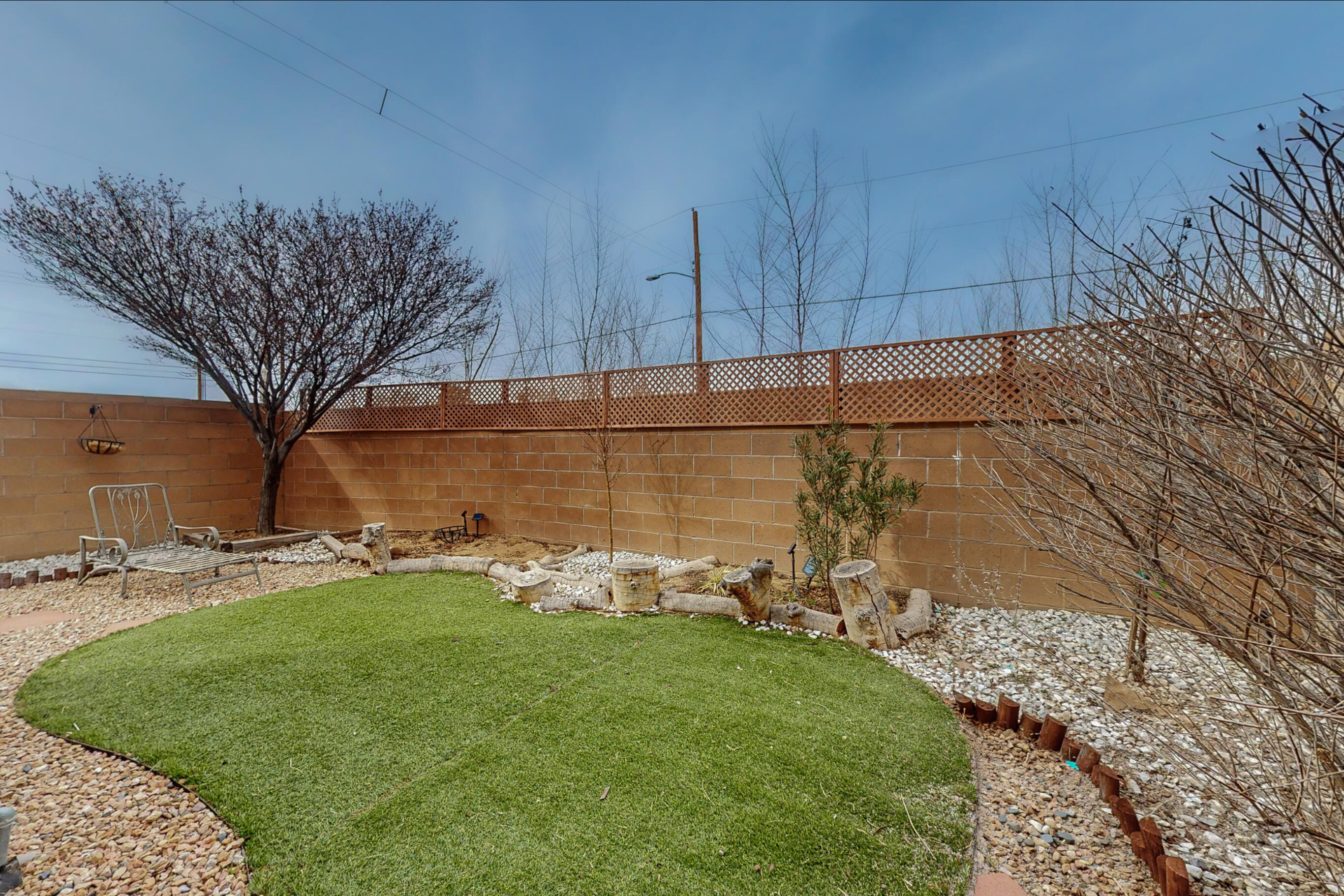 3427 Del Agua Court NE