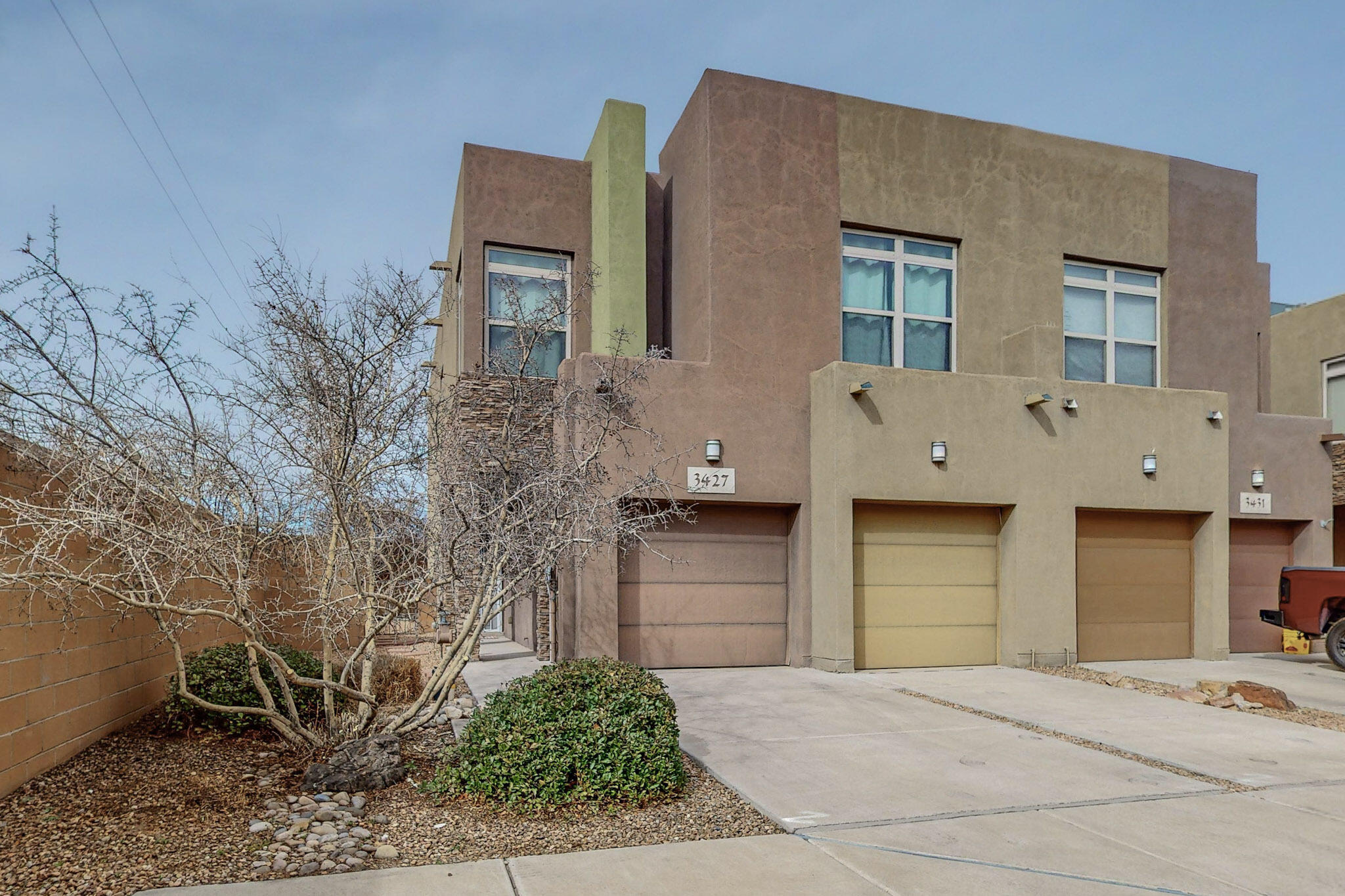 3427 Del Agua Court NE