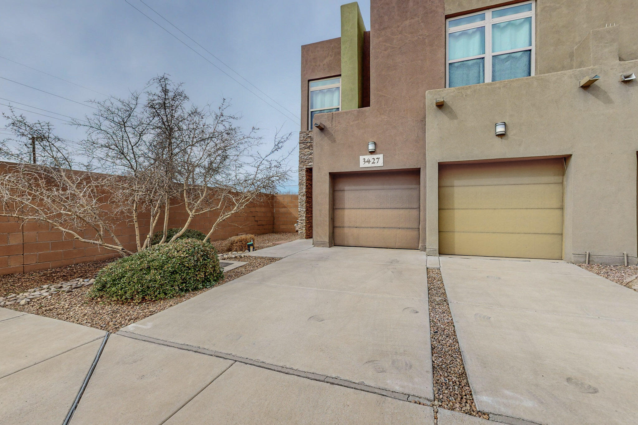 3427 Del Agua Court NE
