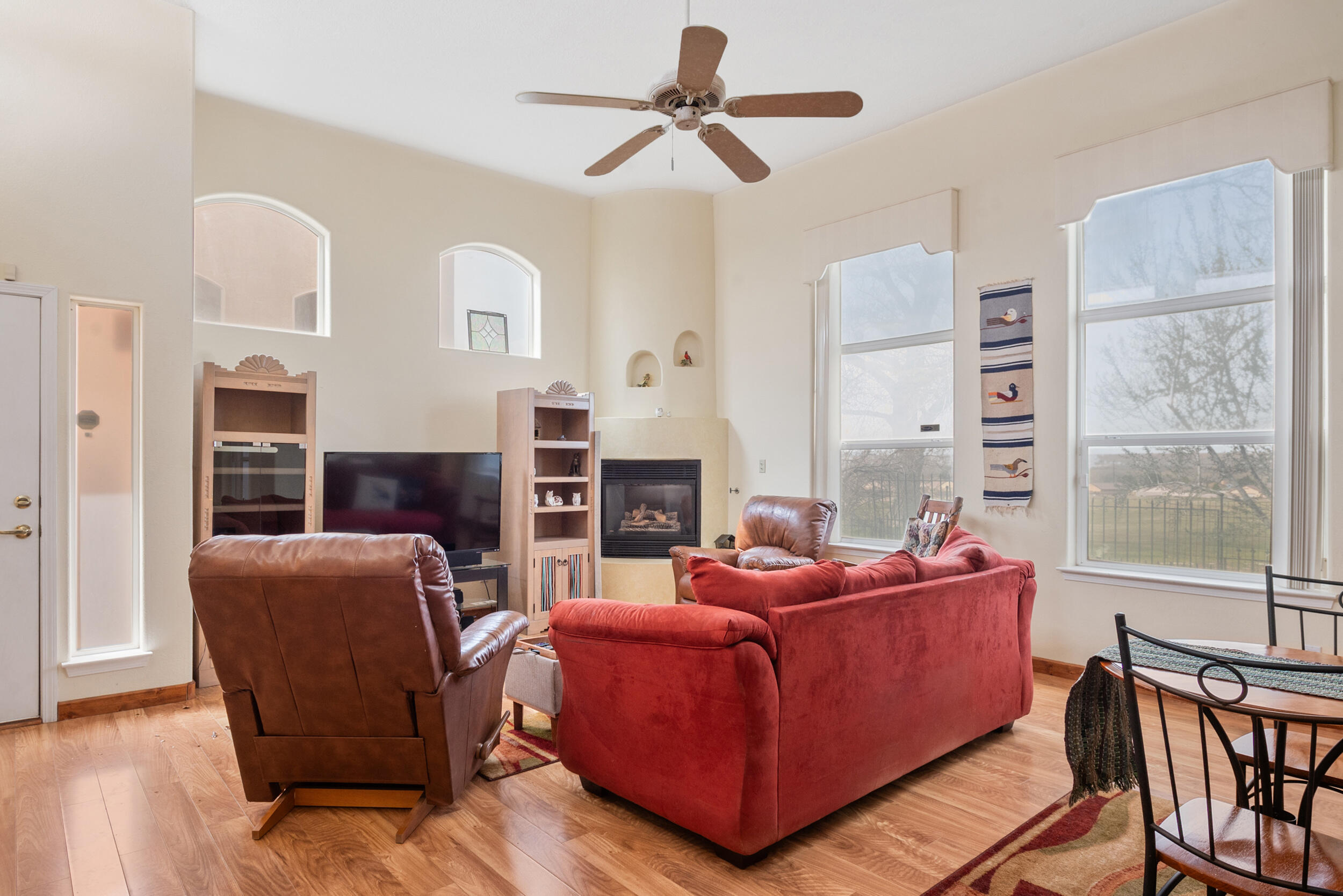 119 Tierra Del Sol Loop