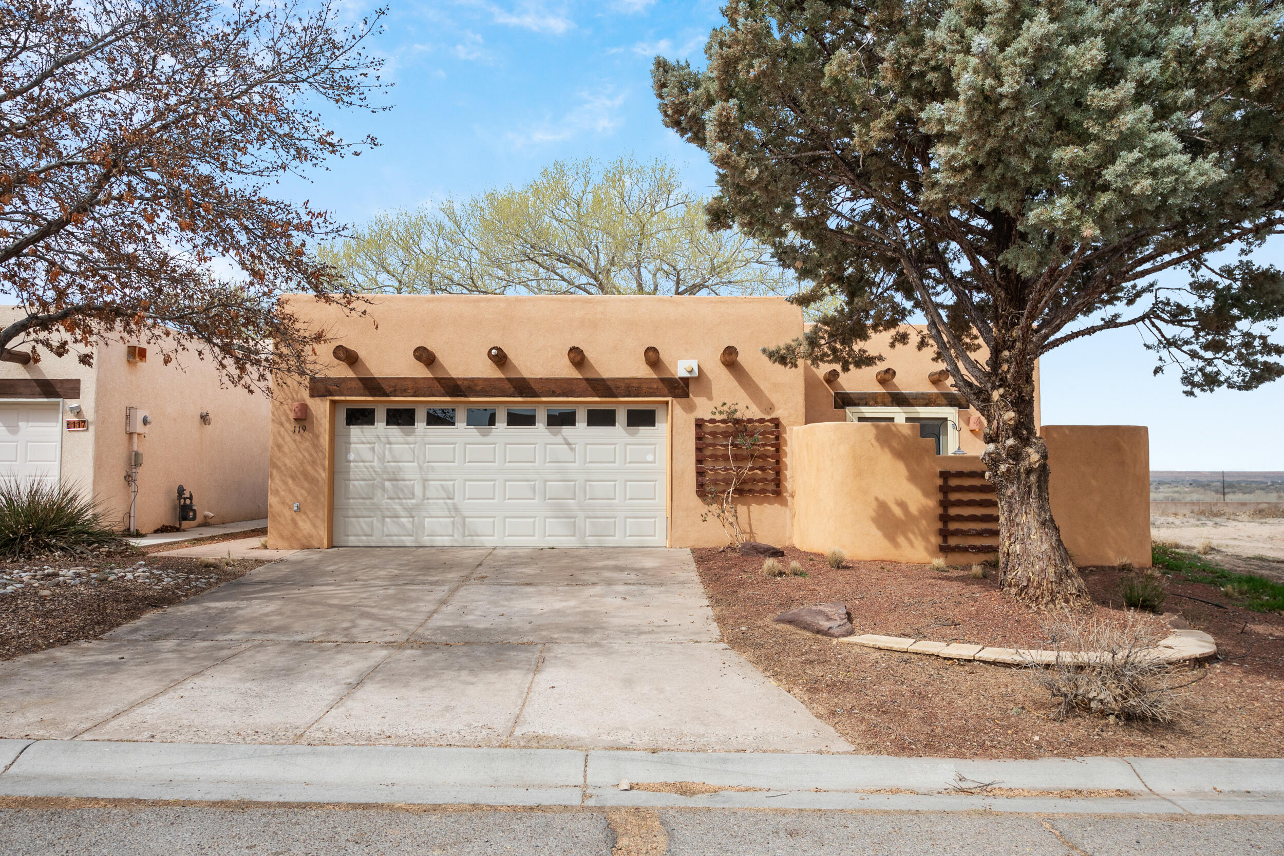 119 Tierra Del Sol Loop